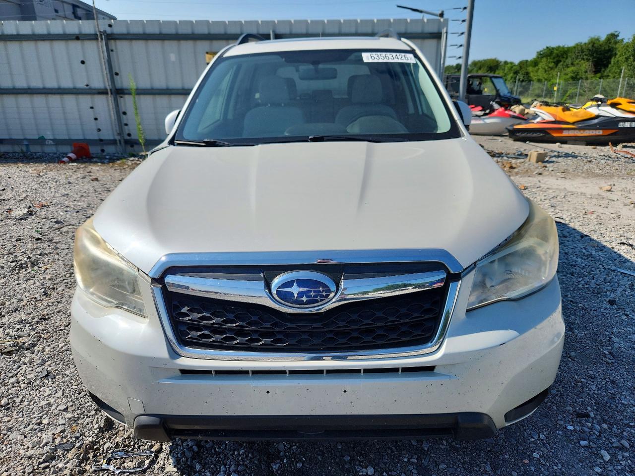 2015 Subaru Forester 2.5i Premium White vin: JF2SJADC6FH464034