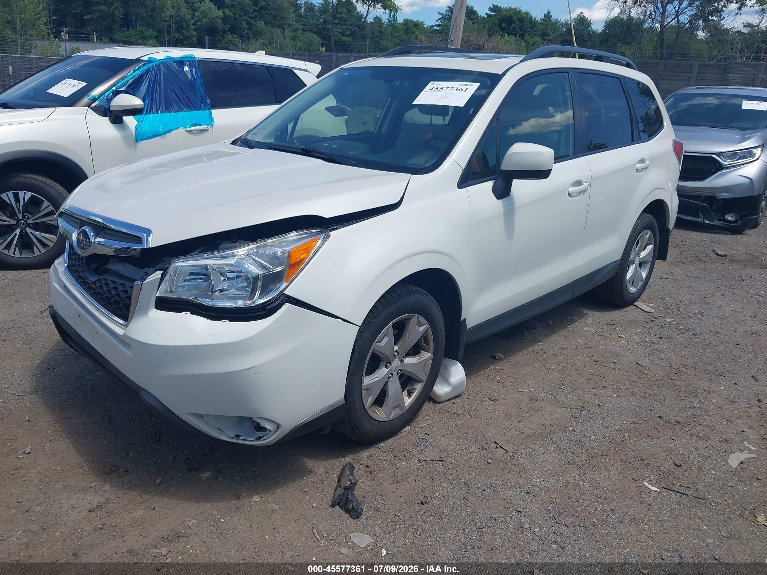 2015 Subaru Forester 2.5i Premium White vin: JF2SJADC6FH481531