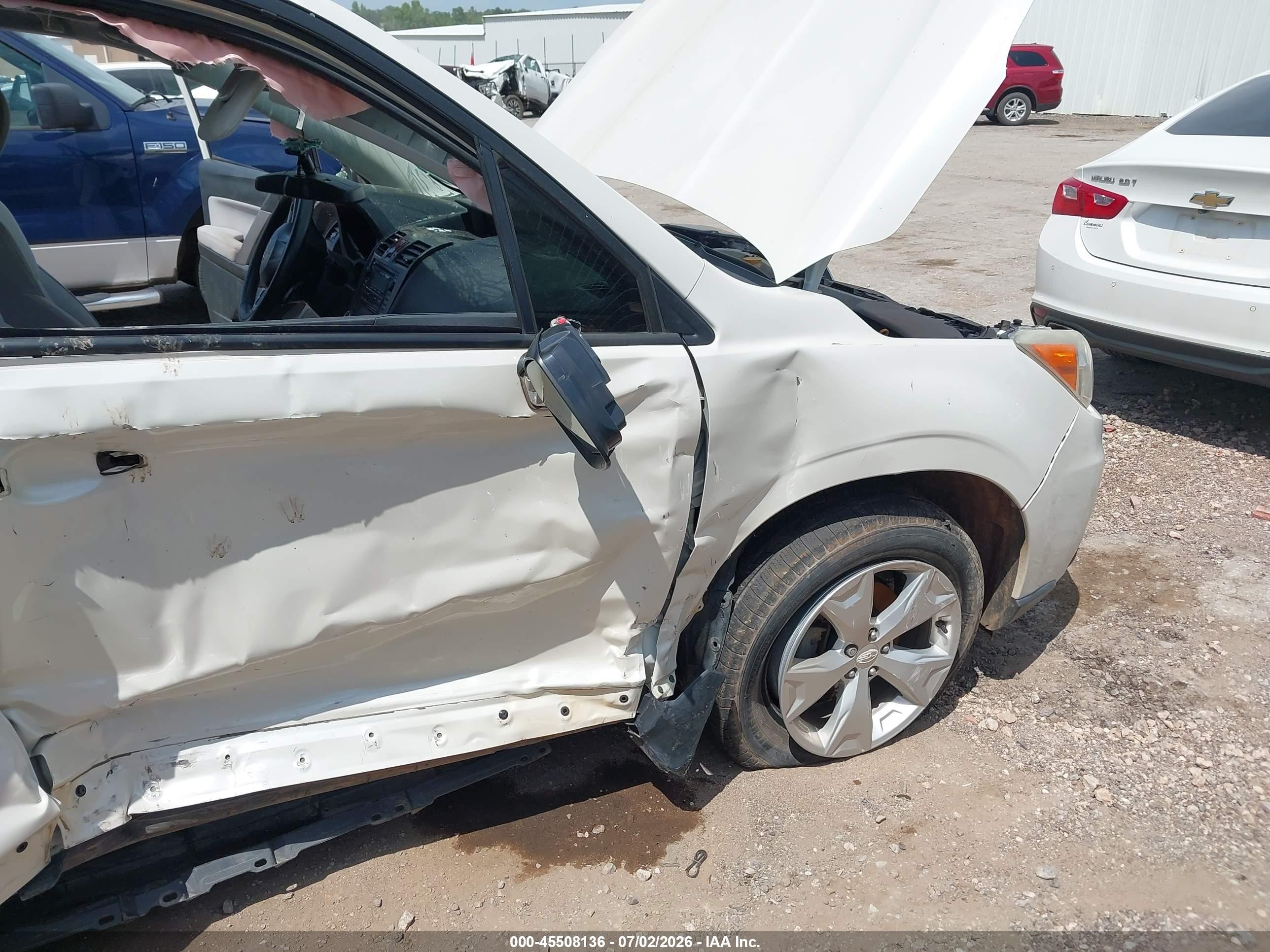 2015 Subaru Forester 2.5i Premium White vin: JF2SJADC6FH486602