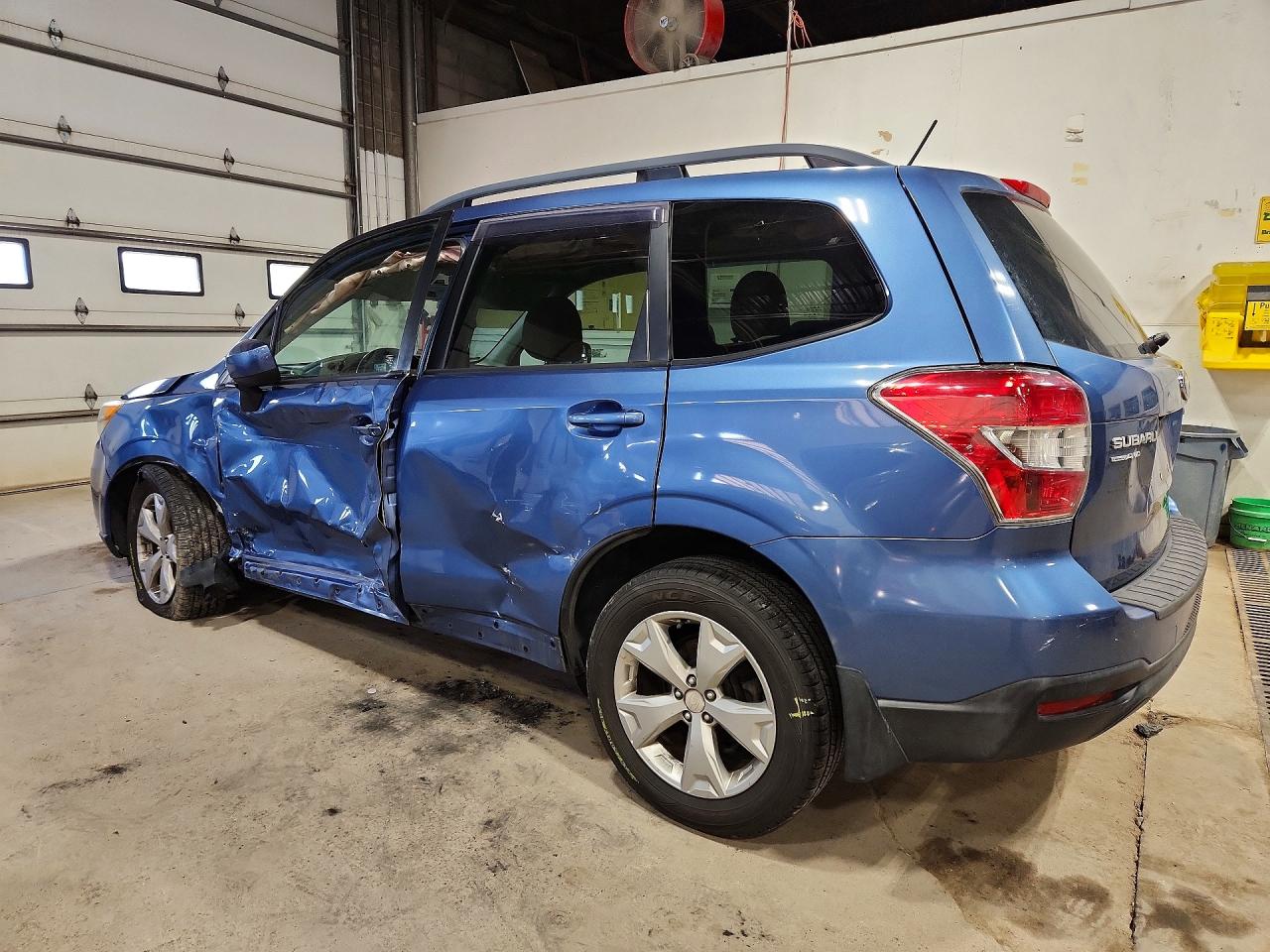 2015 Subaru Forester 2.5i Premium Blue vin: JF2SJADC6FH486969