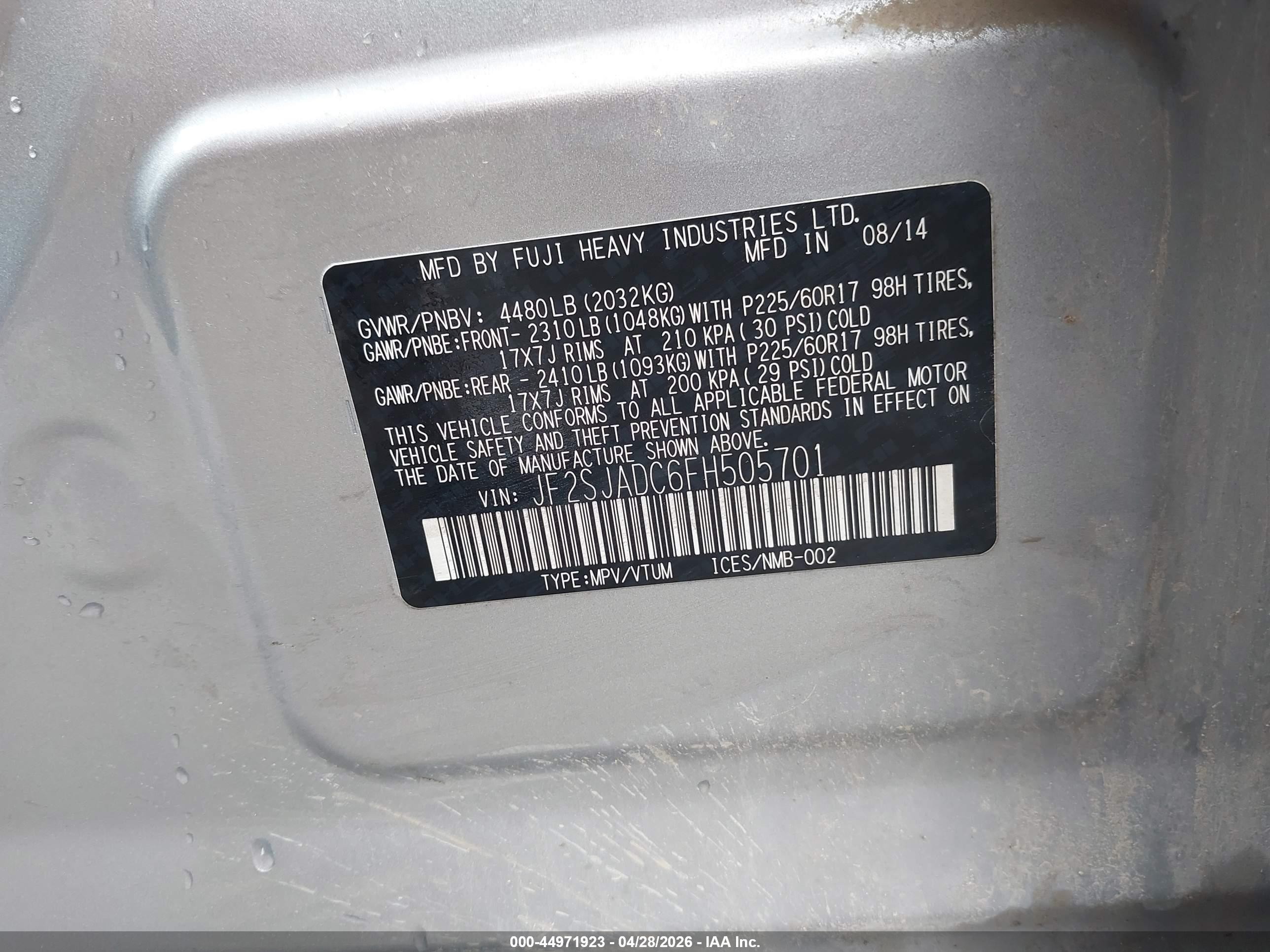 2015 Subaru Forester 2.5i Premium Silver vin: JF2SJADC6FH505701