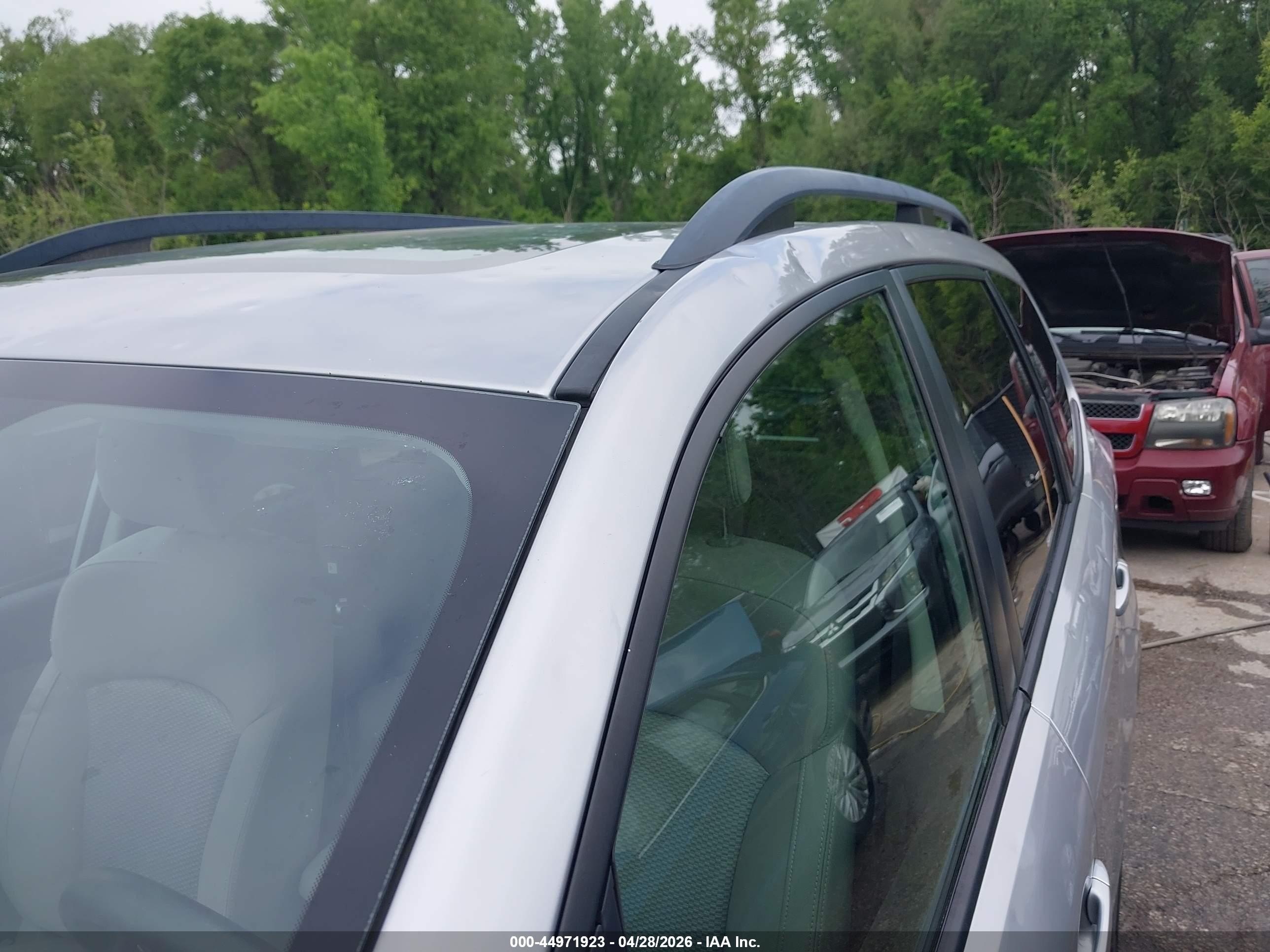 2015 Subaru Forester 2.5i Premium Silver vin: JF2SJADC6FH505701