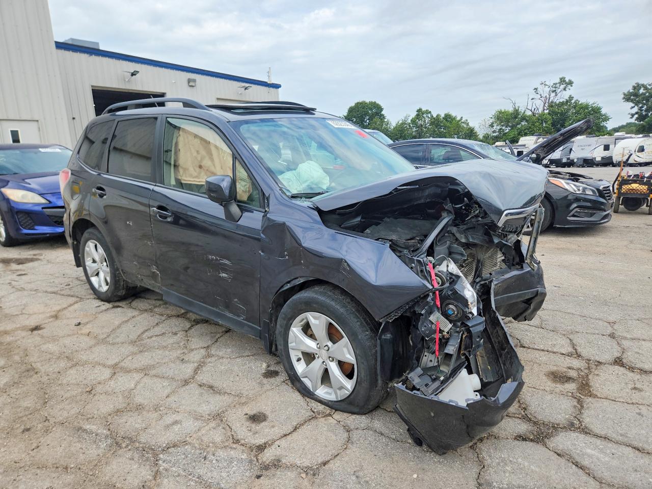 2015 Subaru Forester 2.5i Premium Black vin: JF2SJADC6FH526371