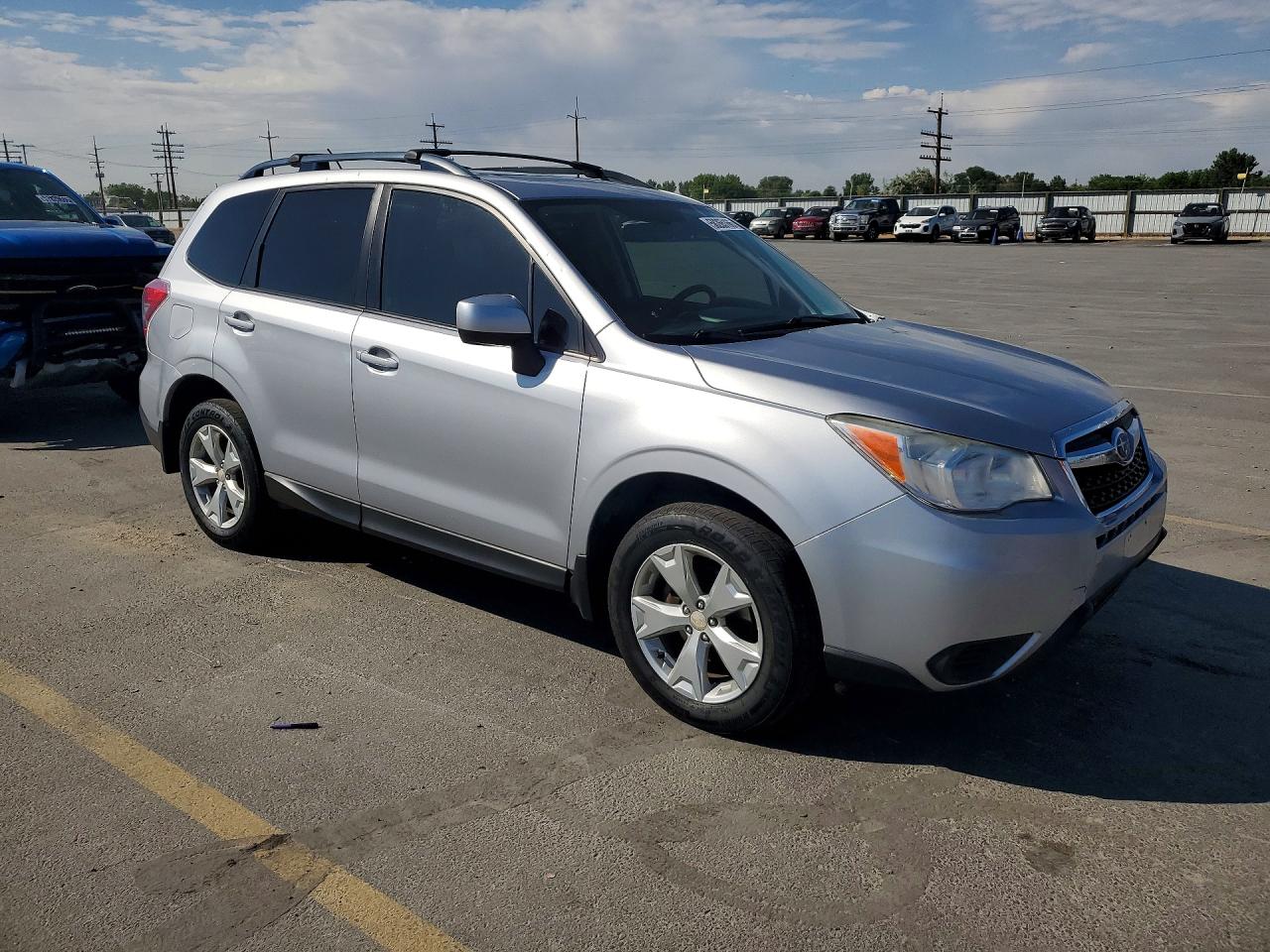 2015 Subaru Forester 2.5i Premium Silver vin: JF2SJADC6FH532509
