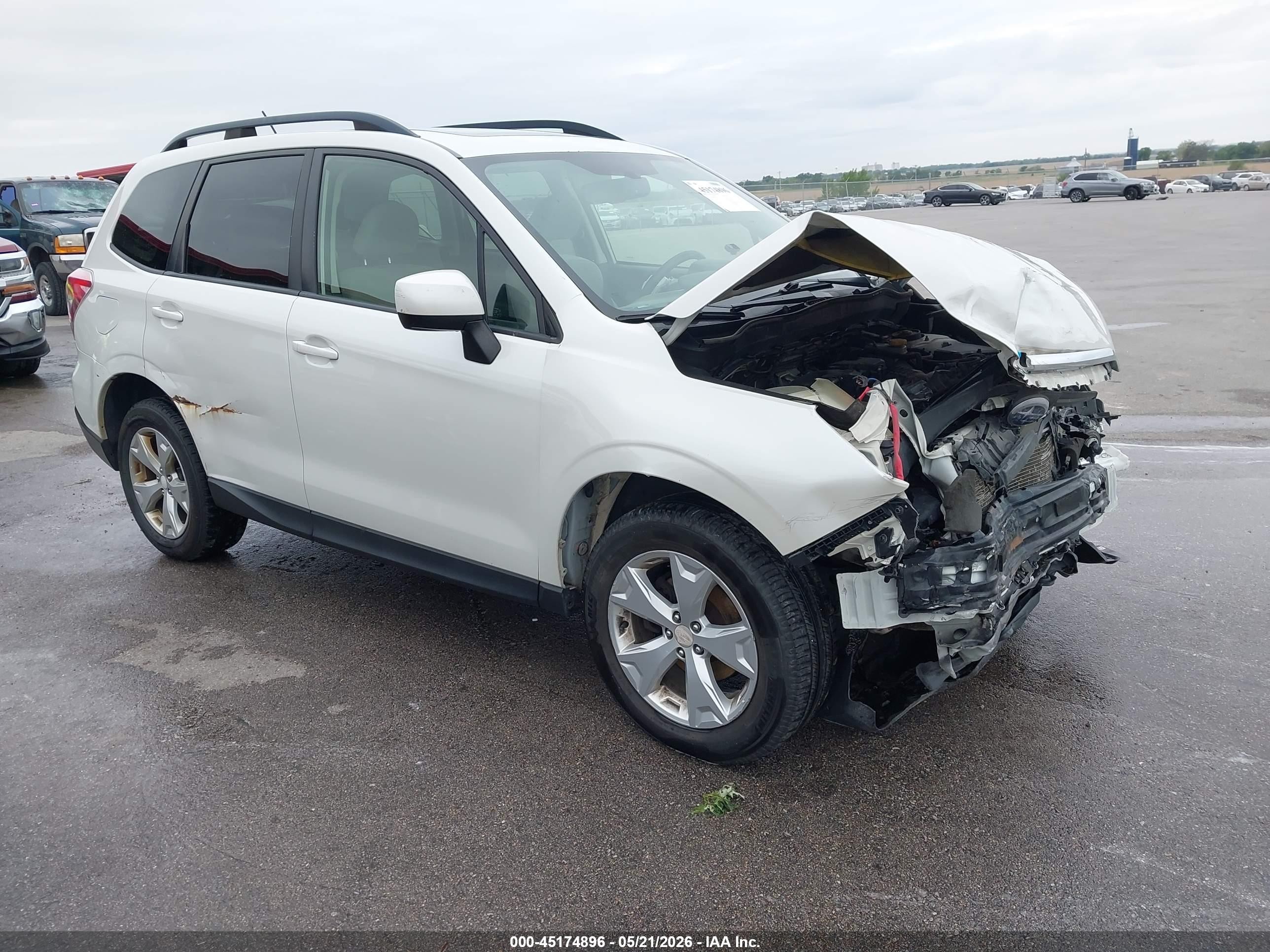 2015 Subaru Forester 2.5i Premium Белый vin: JF2SJADC6FH550721