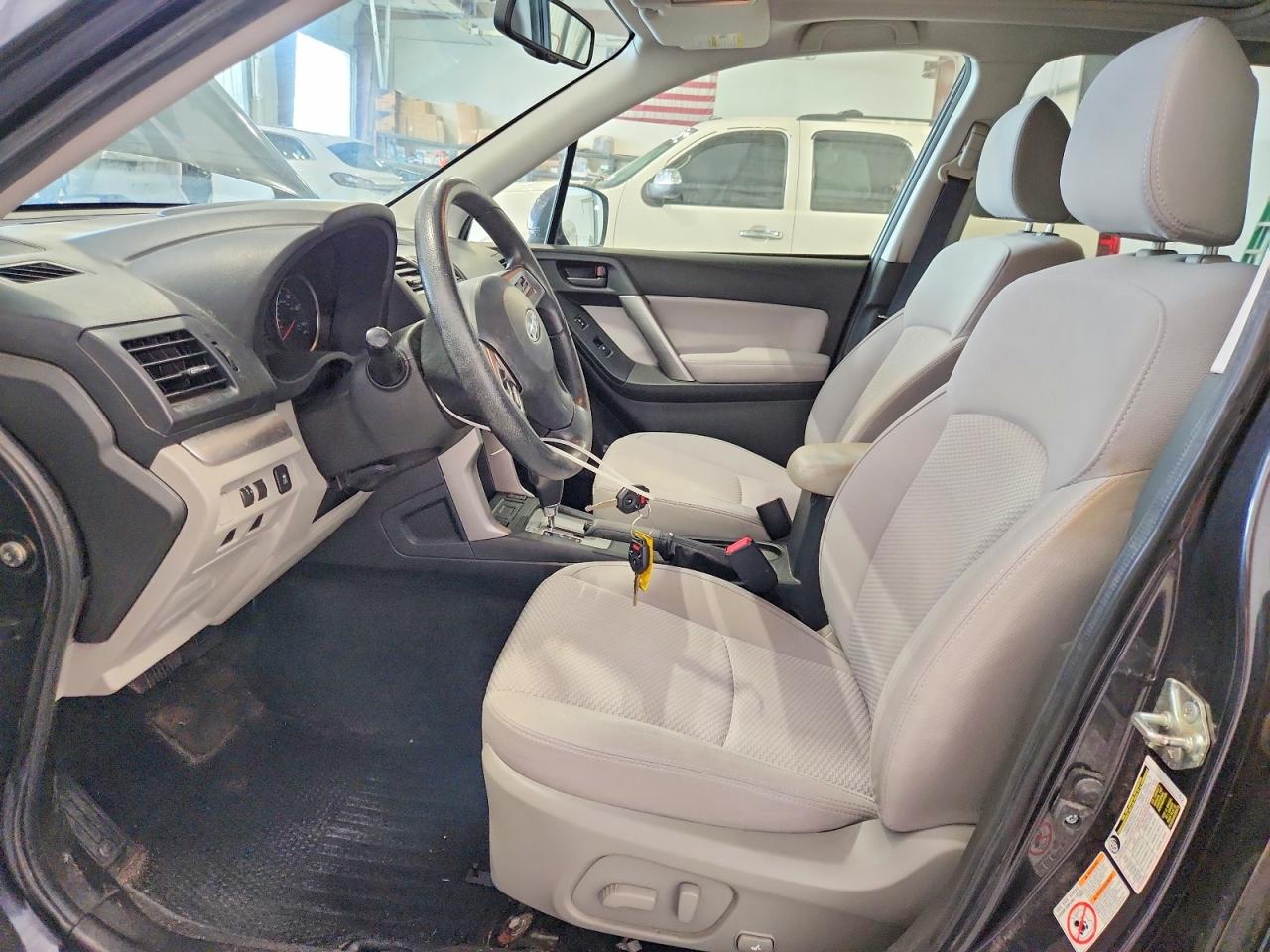 2015 Subaru Forester 2.5i Premium Black vin: JF2SJADC6FH552324