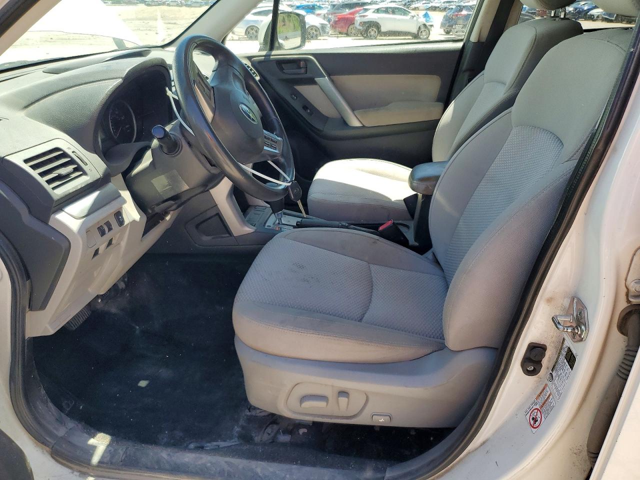 2015 Subaru Forester 2.5i Premium White vin: JF2SJADC6FH813922