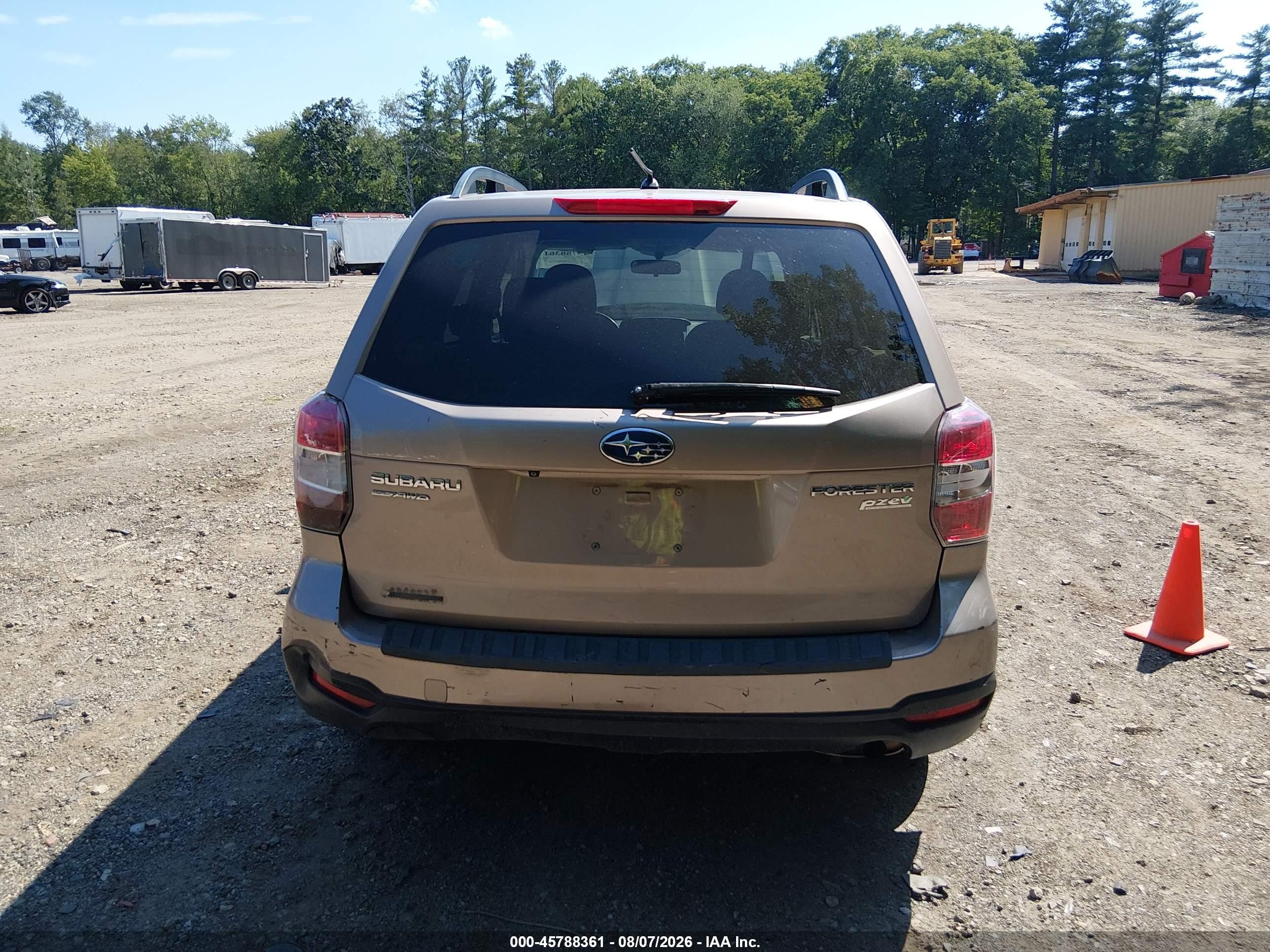 2015 Subaru Forester 2.5i Premium Желто-коричневый vin: JF2SJADC6FH838920