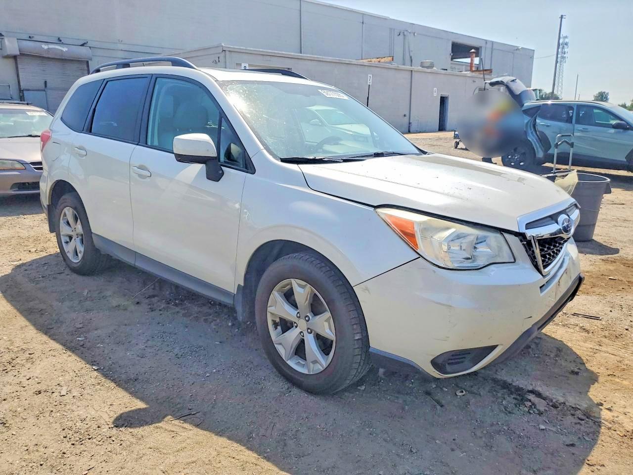 2015 Subaru Forester 2.5i Premium White vin: JF2SJADC7FH401444