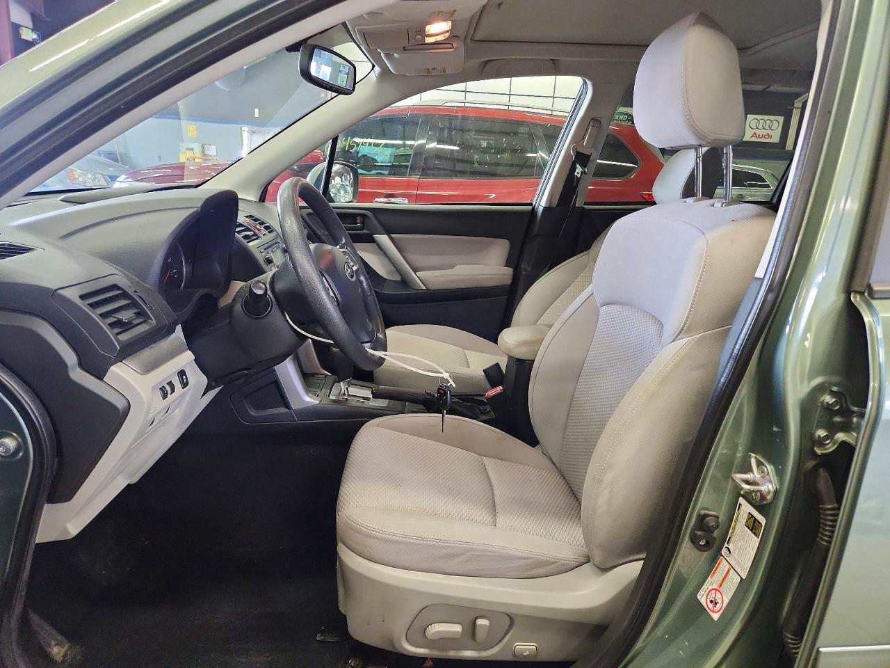 2015 Subaru Forester 2.5i Premium Green vin: JF2SJADC7FH403792