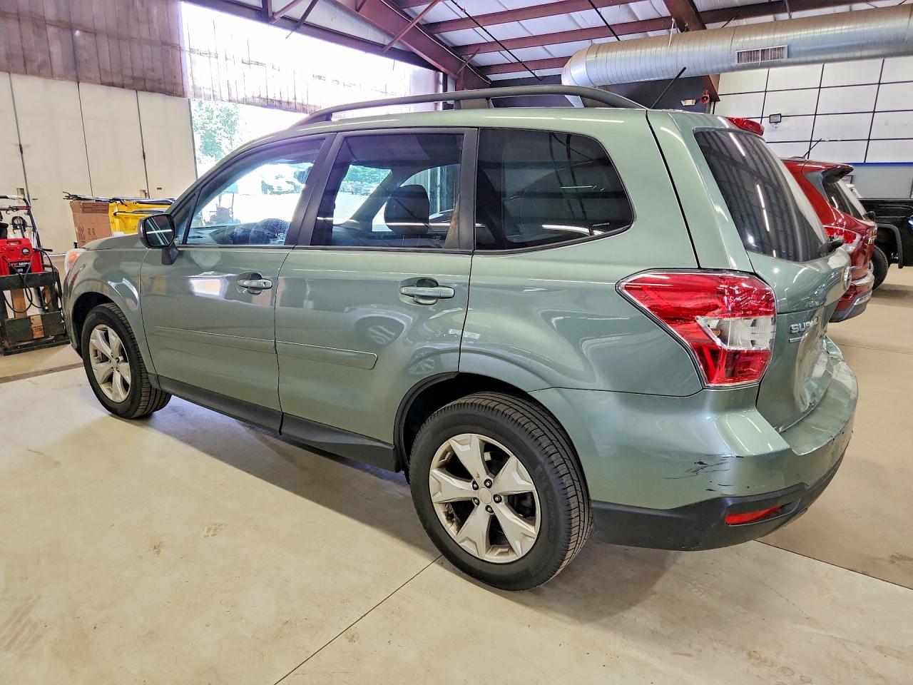 2015 Subaru Forester 2.5i Premium Green vin: JF2SJADC7FH403792
