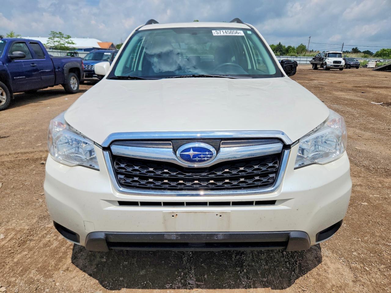 2015 Subaru Forester 2.5i Premium White vin: JF2SJADC7FH468691
