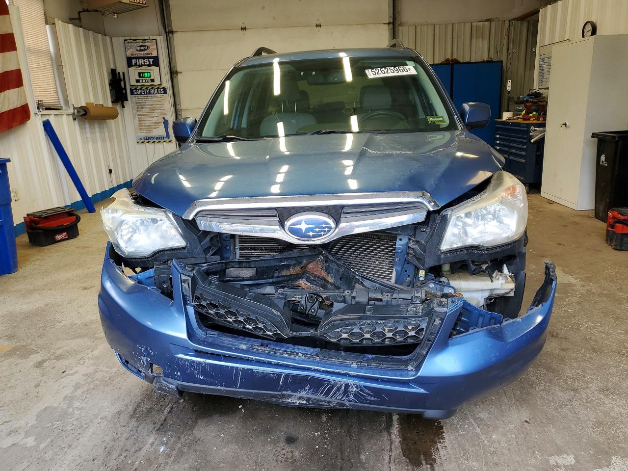 2015 Subaru Forester 2.5i Premium Blue vin: JF2SJADC7FH471414