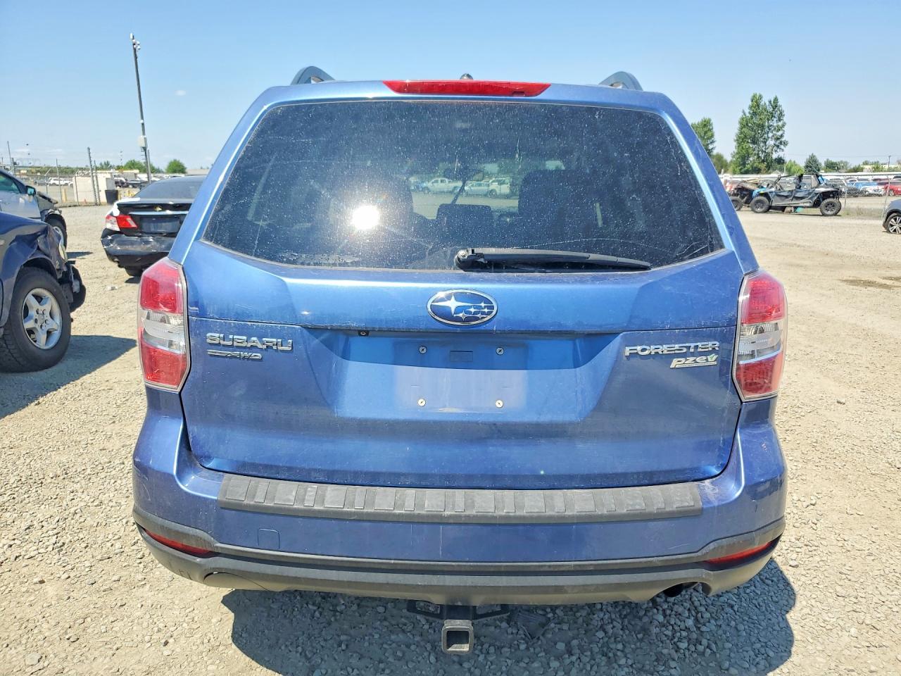 2015 Subaru Forester 2.5i Premium Blue vin: JF2SJADC7FH483109