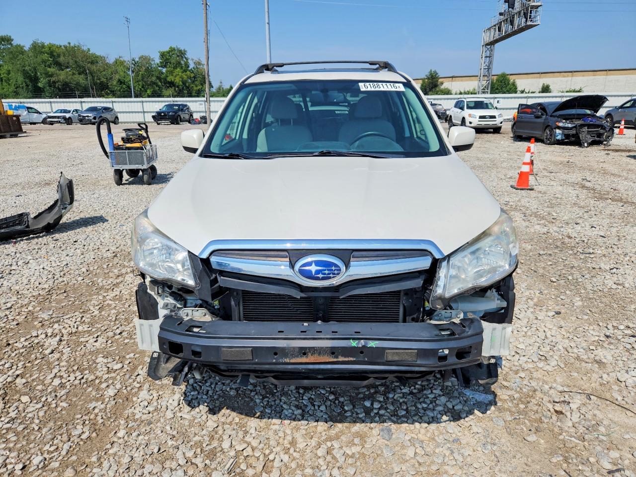 2015 Subaru Forester 2.5i Premium White vin: JF2SJADC7FH506338