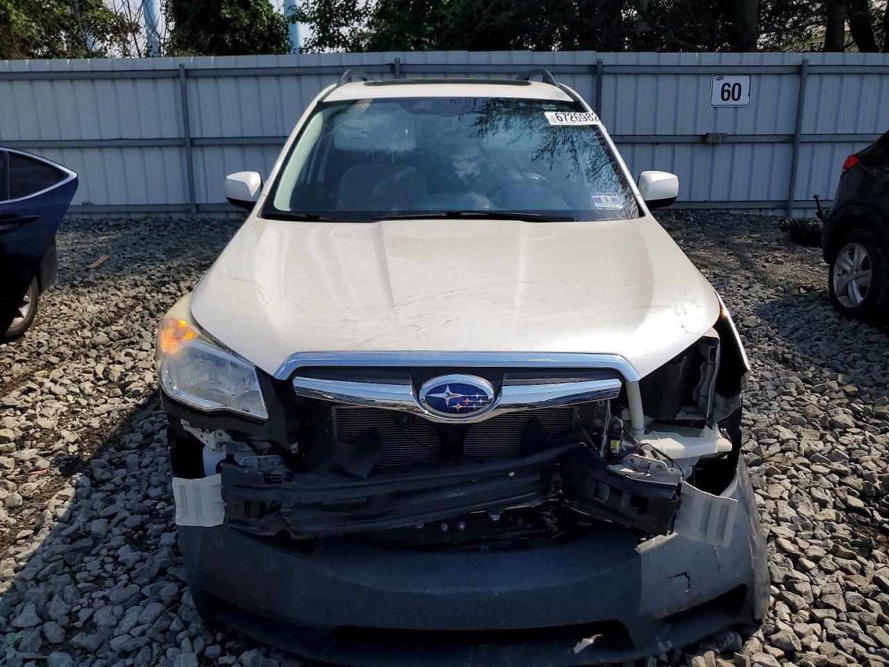 2015 Subaru Forester 2.5i Premium White vin: JF2SJADC7FH539534
