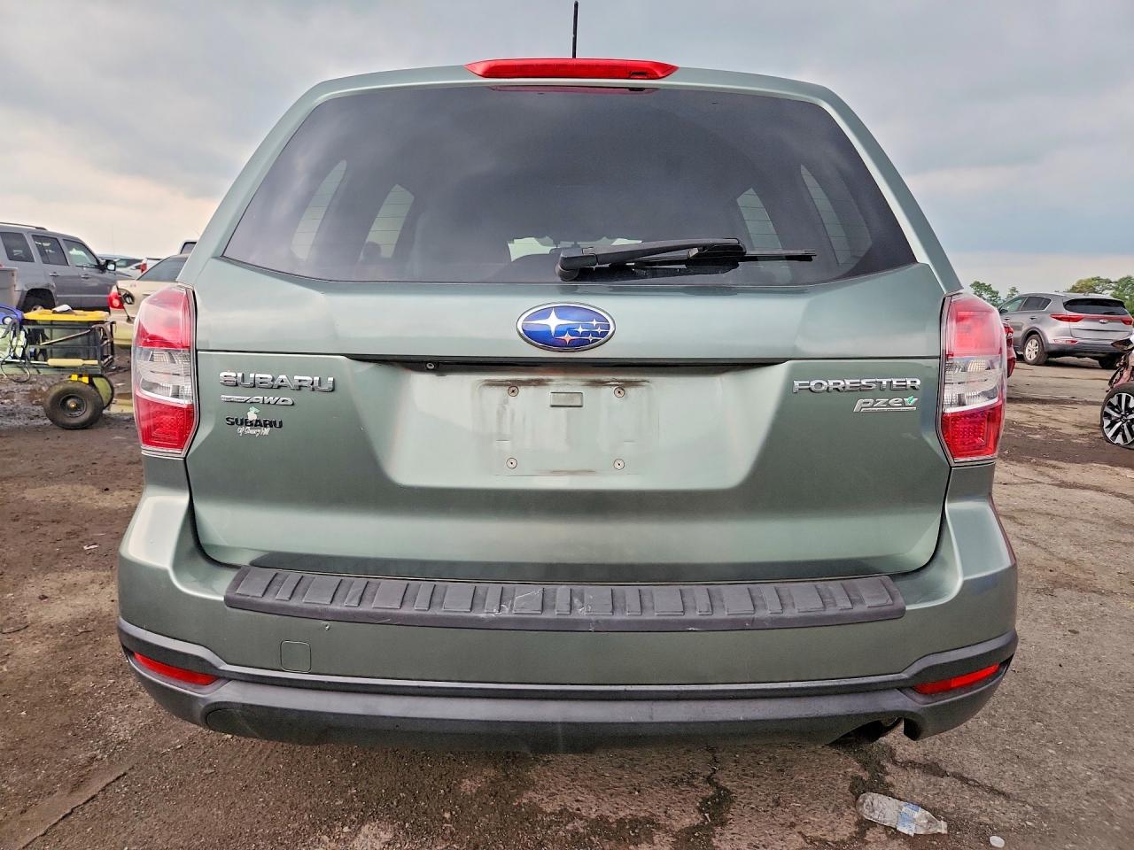 2015 Subaru Forester 2.5i Premium Green vin: JF2SJADC7FH803299