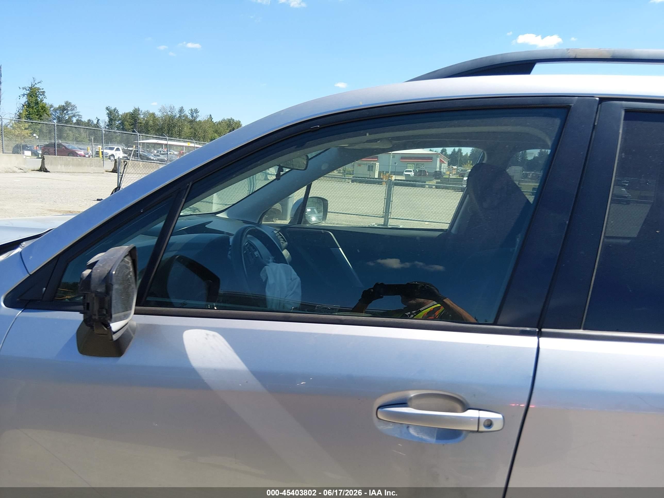 2015 Subaru Forester 2.5i Premium Синий vin: JF2SJADC7FH808633