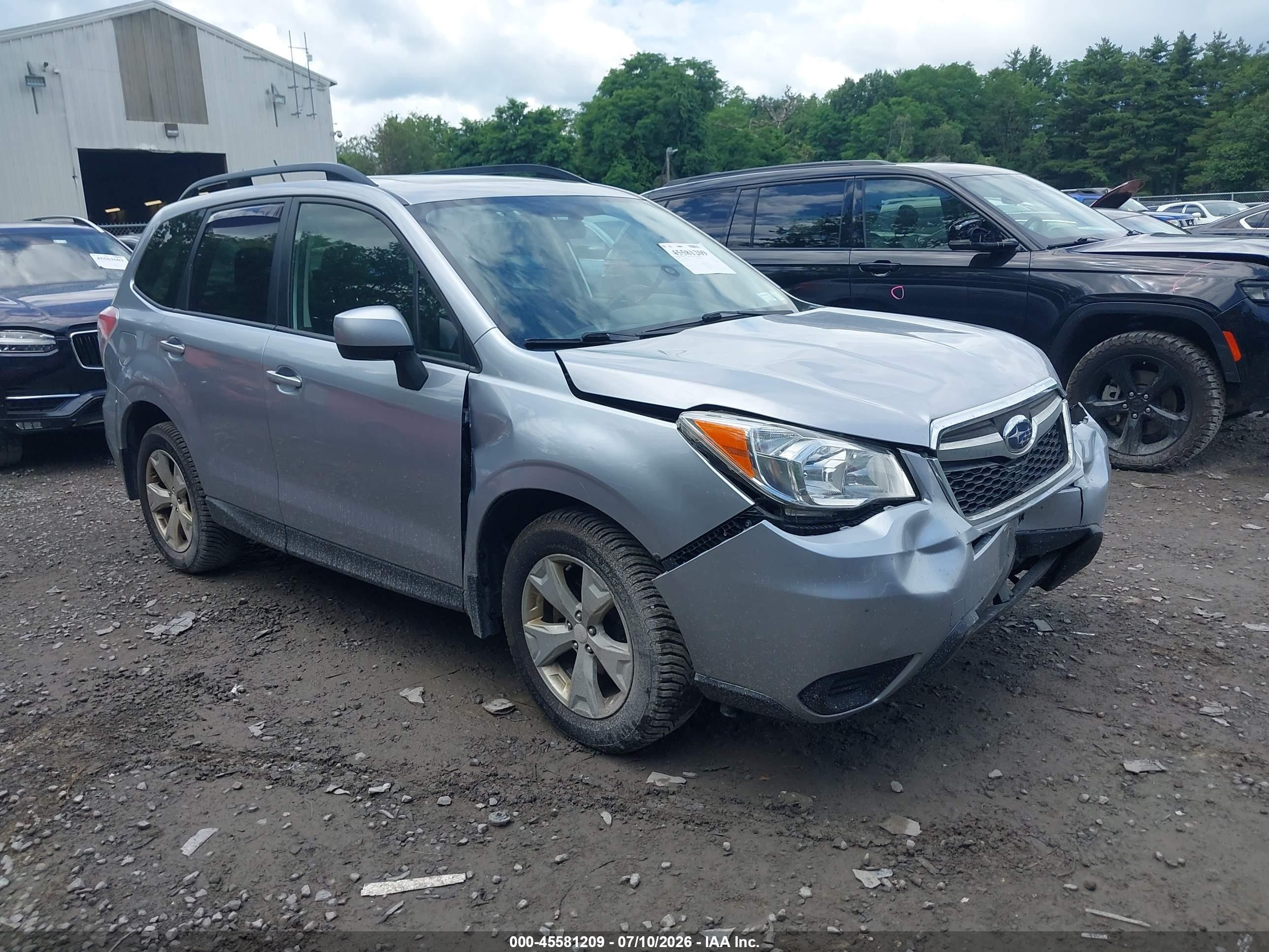2015 Subaru Forester 2.5i Premium Silver vin: JF2SJADC7FH812634