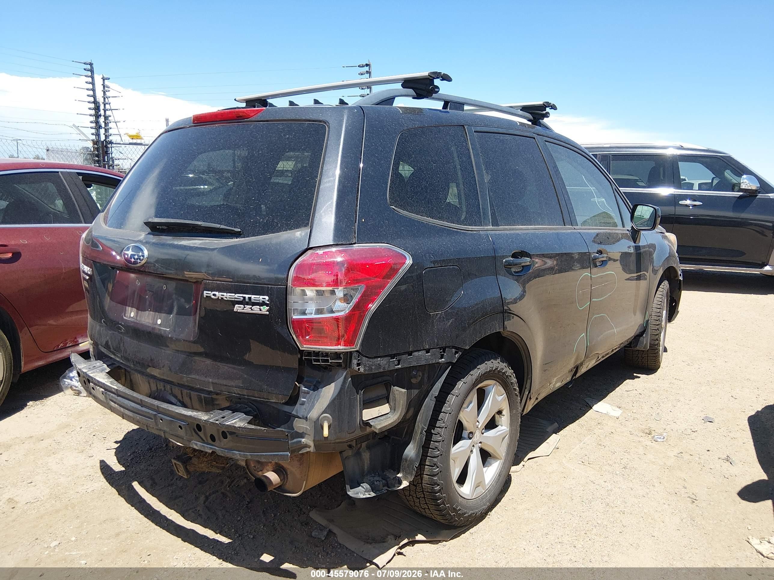 2015 Subaru Forester 2.5i Premium Gray vin: JF2SJADC8FG479575