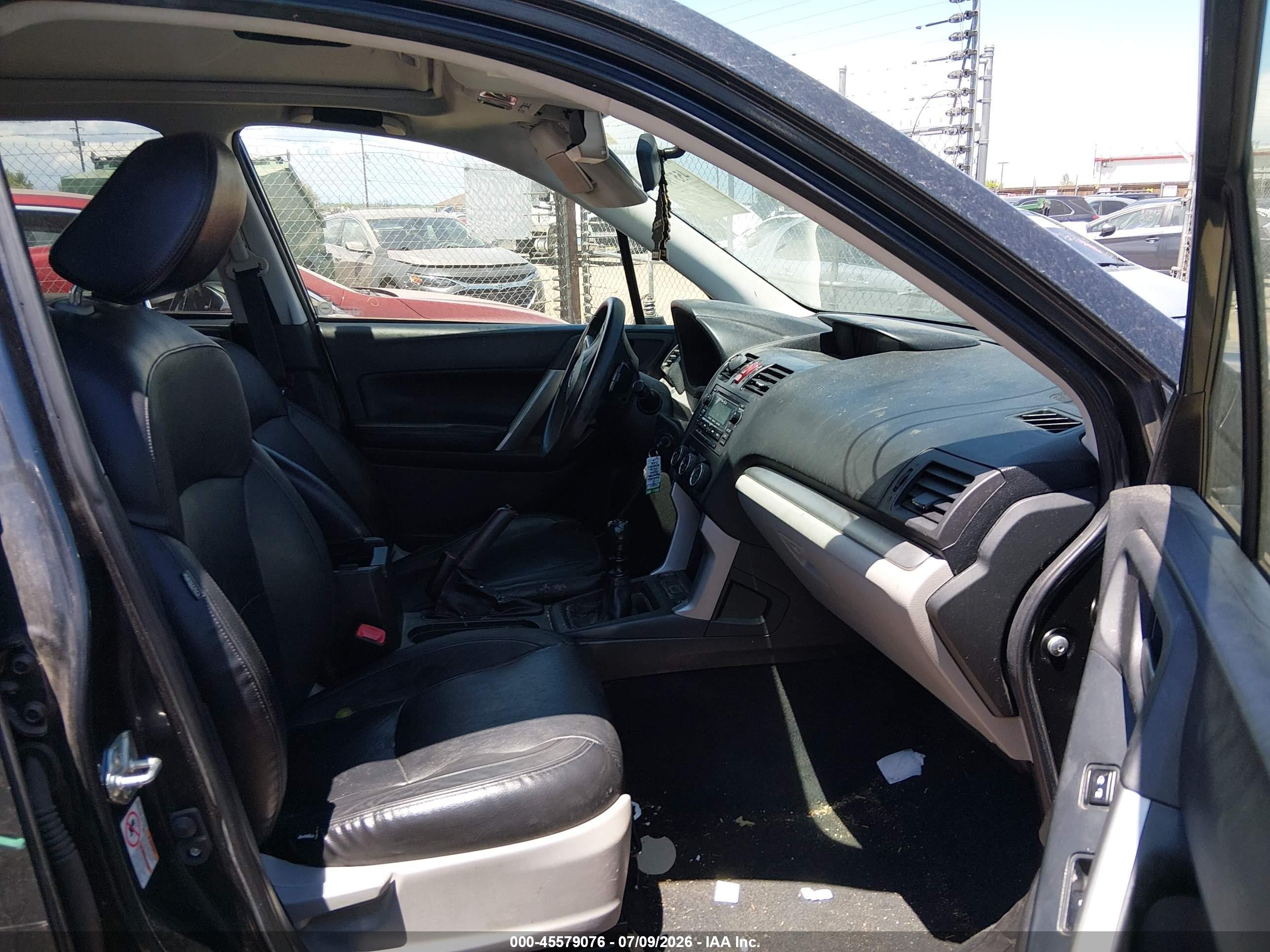 2015 Subaru Forester 2.5i Premium Gray vin: JF2SJADC8FG479575