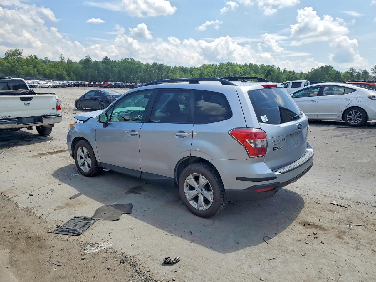 2015 Subaru Forester 2.5i Premium Silver vin: JF2SJADC8FH401971