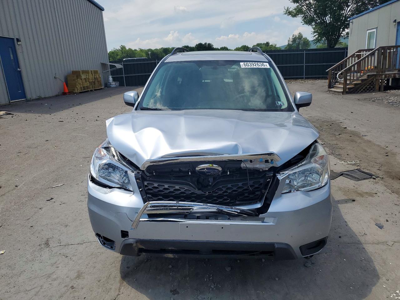 2015 Subaru Forester 2.5i Premium Silver vin: JF2SJADC8FH401971