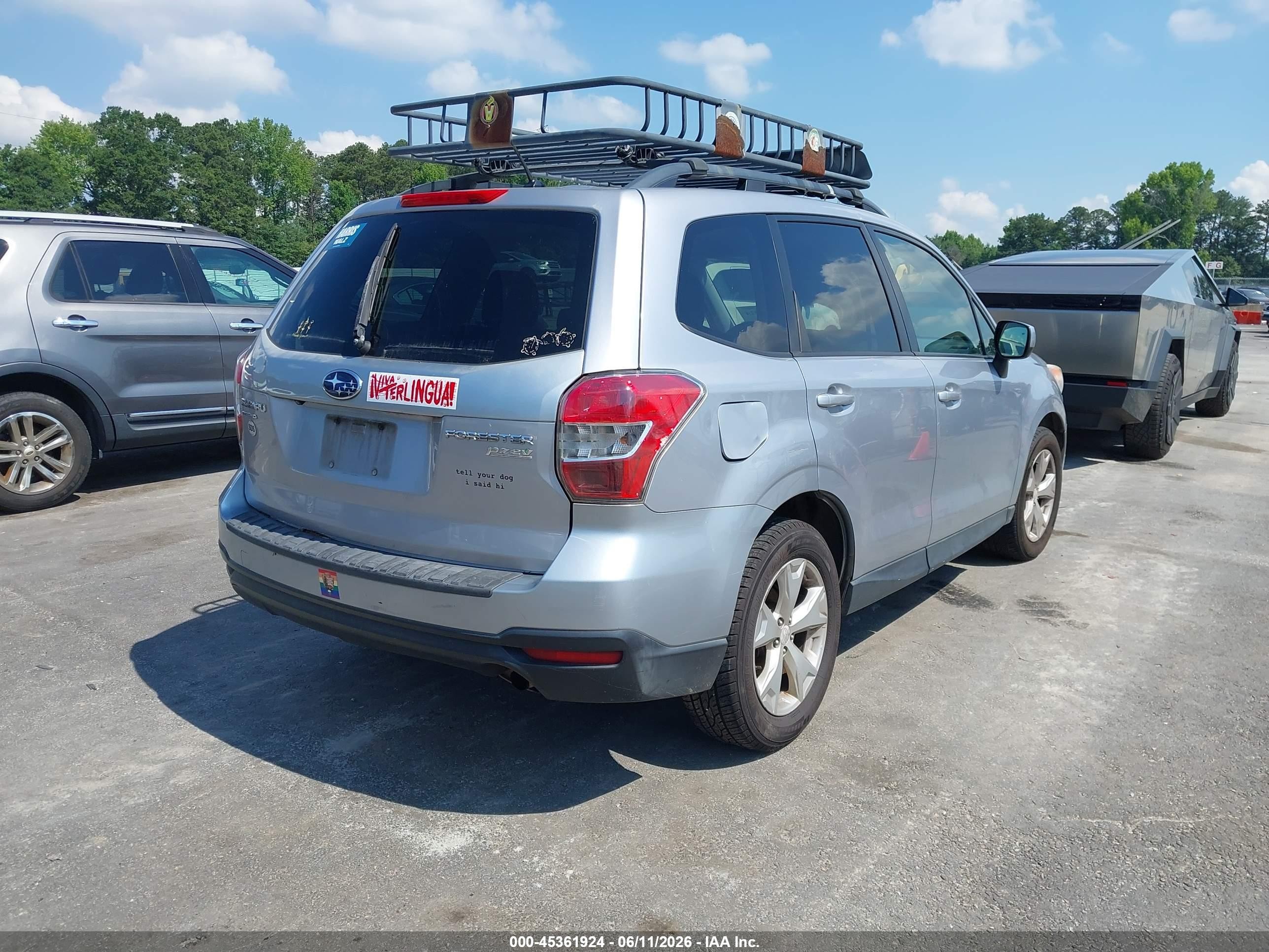 2015 Subaru Forester 2.5i Premium Silver vin: JF2SJADC8FH416065