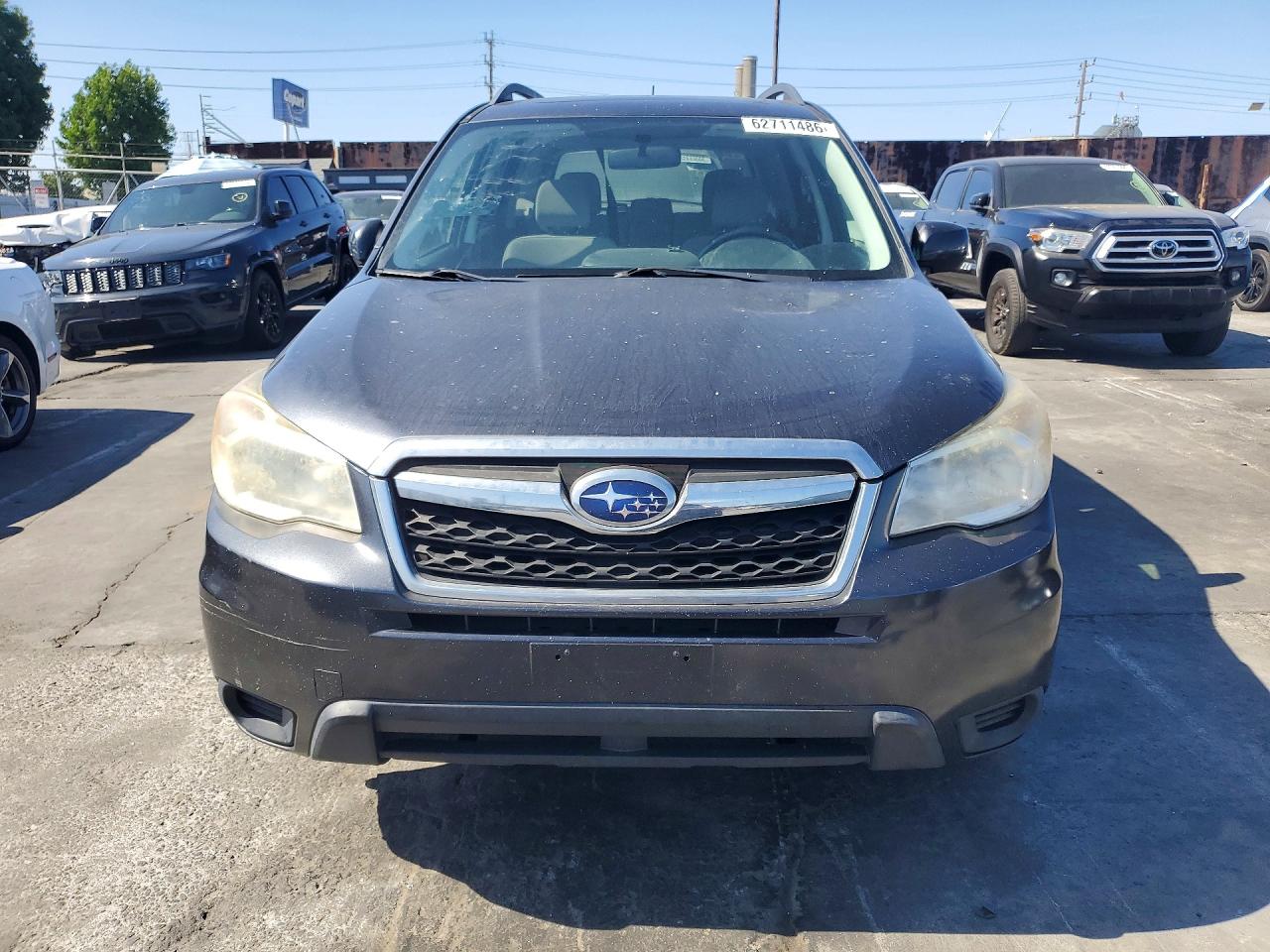 2015 Subaru Forester 2.5i Premium Gray vin: JF2SJADC8FH512262