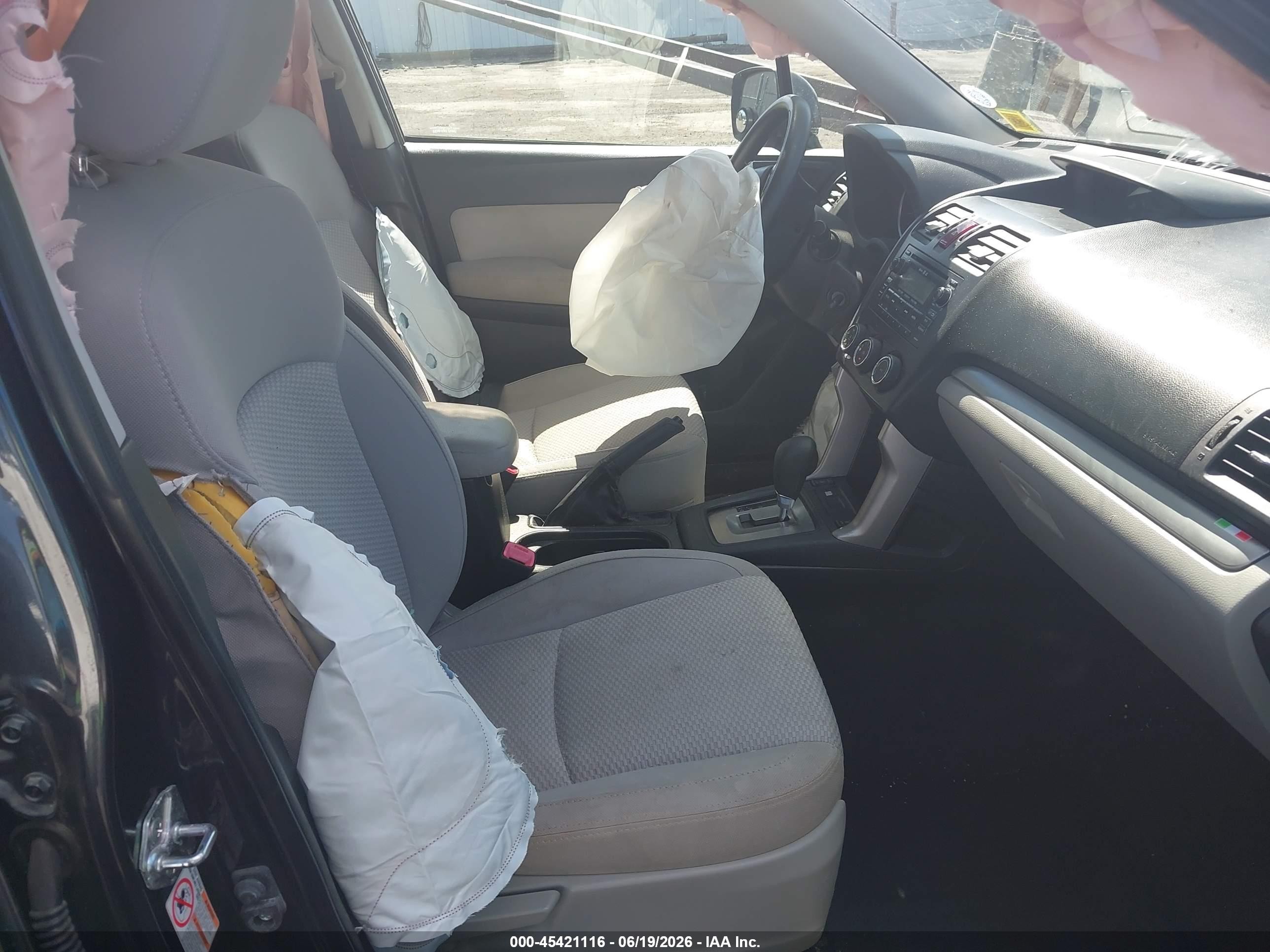 2015 Subaru Forester 2.5i Premium Серый vin: JF2SJADC8FH523150