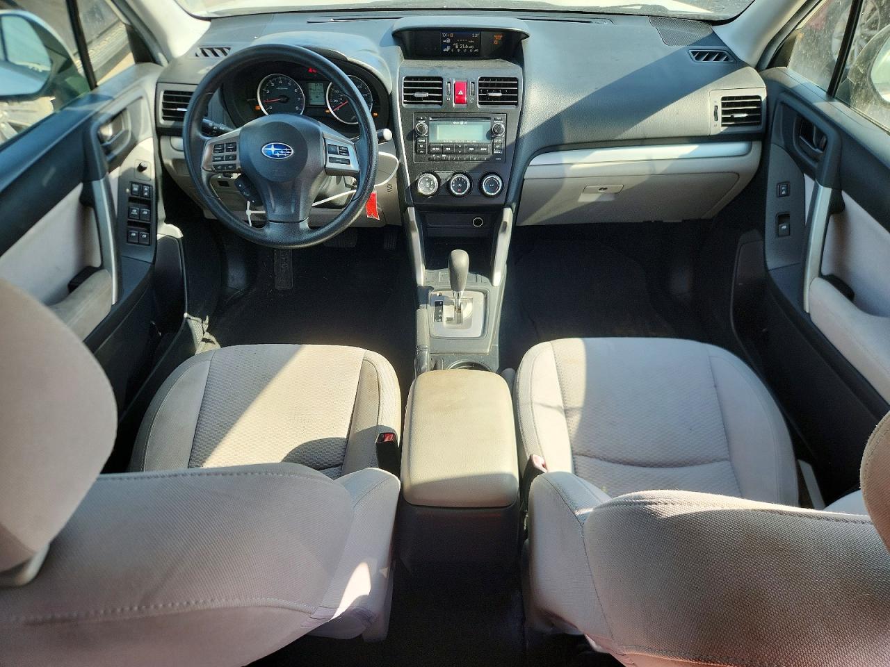 2015 Subaru Forester 2.5i Premium Белый vin: JF2SJADC8FH542118