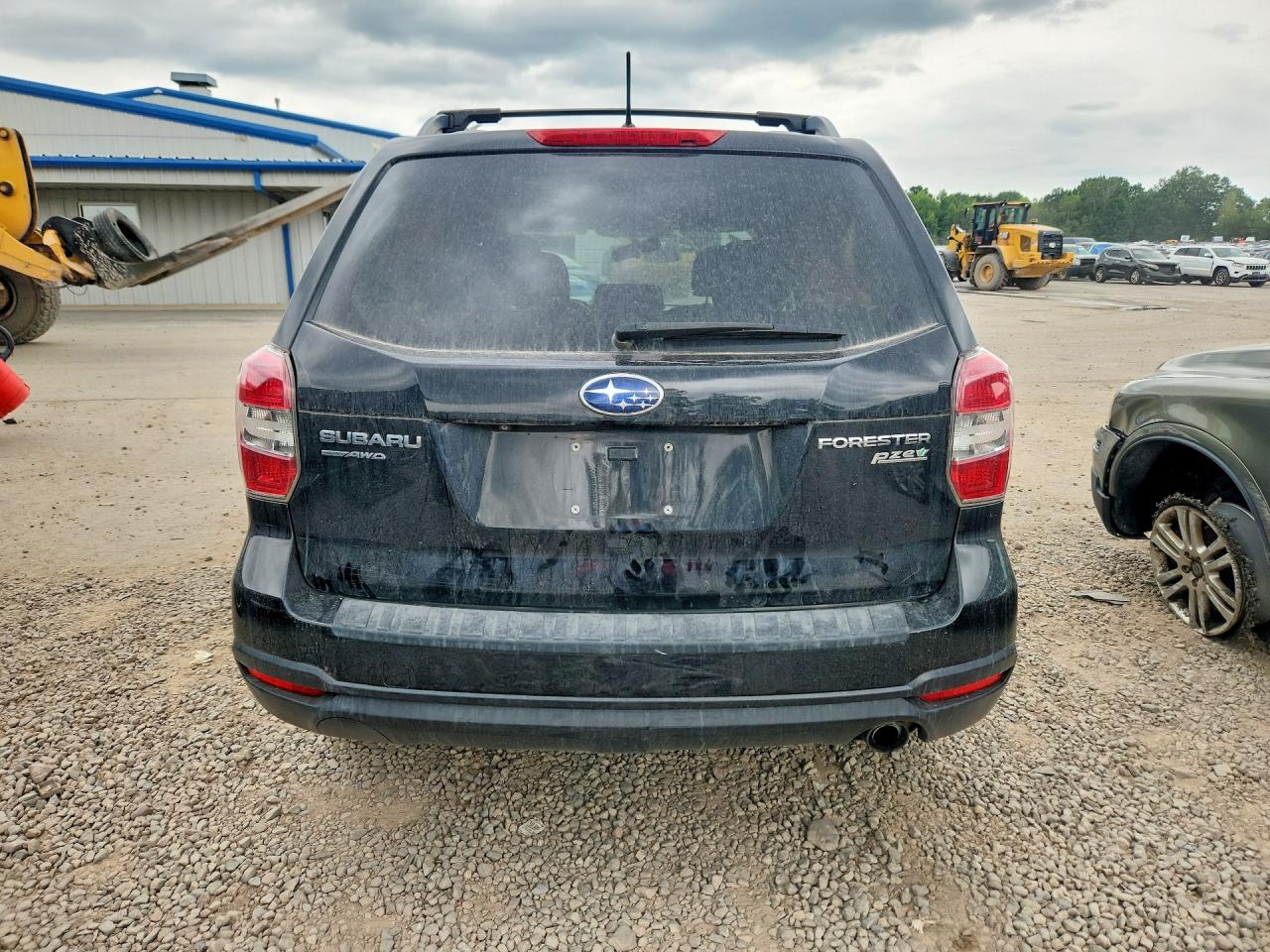 2015 Subaru Forester 2.5i Premium Black vin: JF2SJADC8FH550882