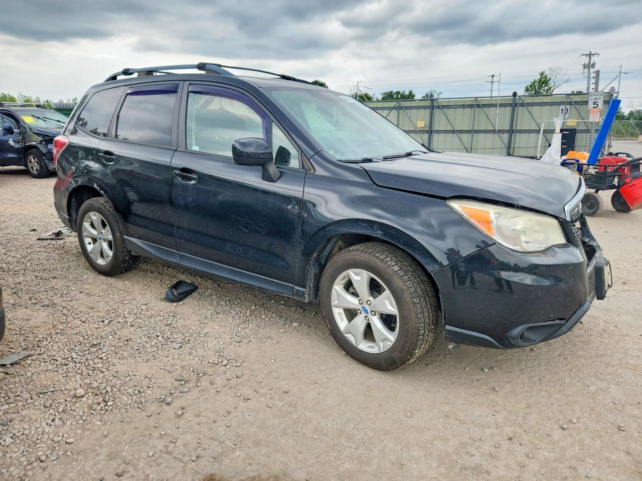 2015 Subaru Forester 2.5i Premium Black vin: JF2SJADC8FH550882