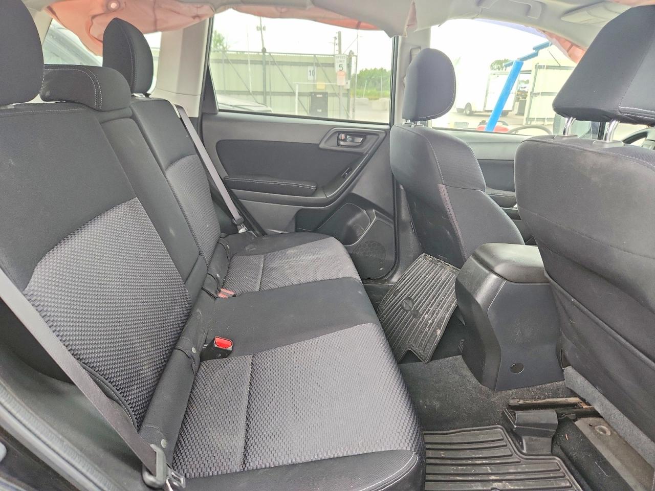 2015 Subaru Forester 2.5i Premium Black vin: JF2SJADC8FH550882