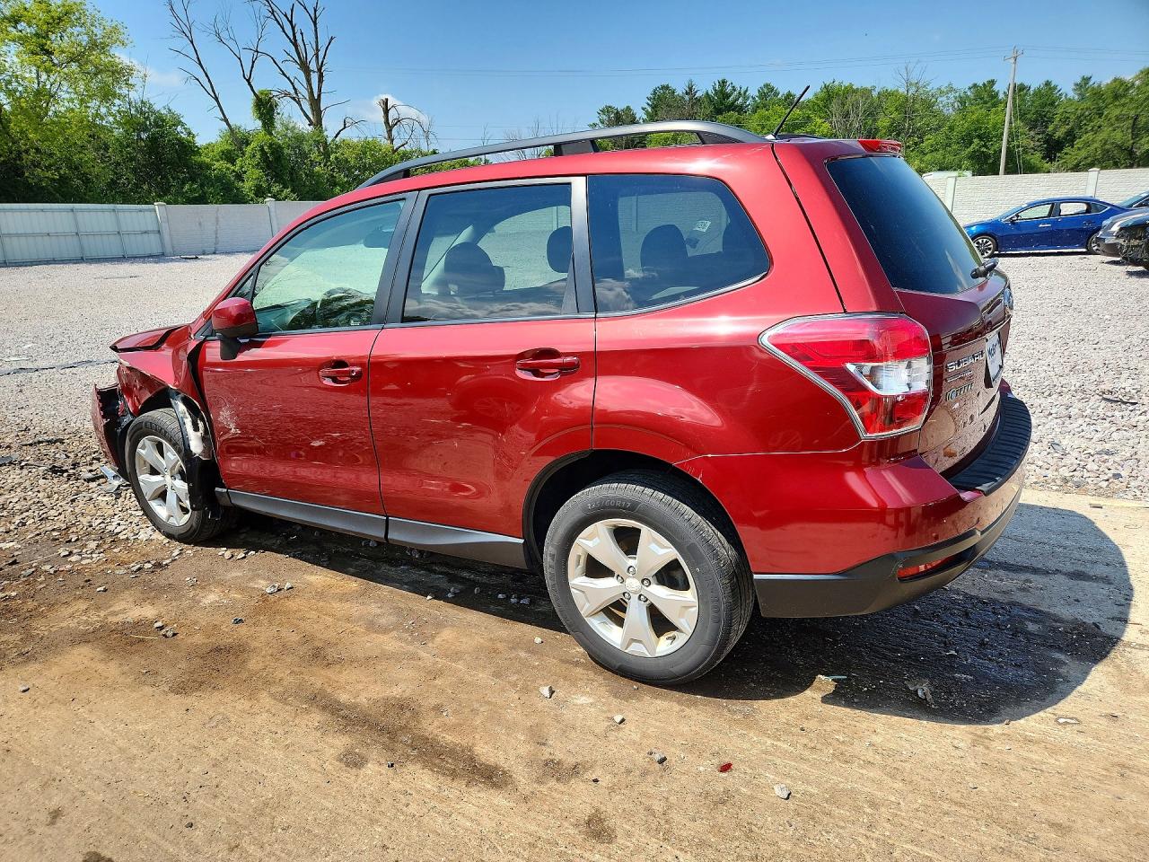 2015 Subaru Forester 2.5i Premium Красный vin: JF2SJADC8FH594607