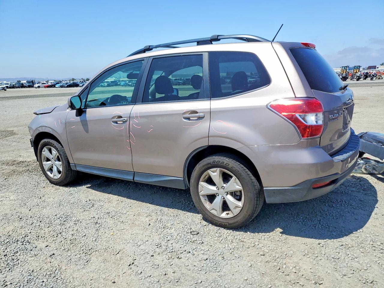2015 Subaru Forester 2.5i Premium Коричневый vin: JF2SJADC8FH822072
