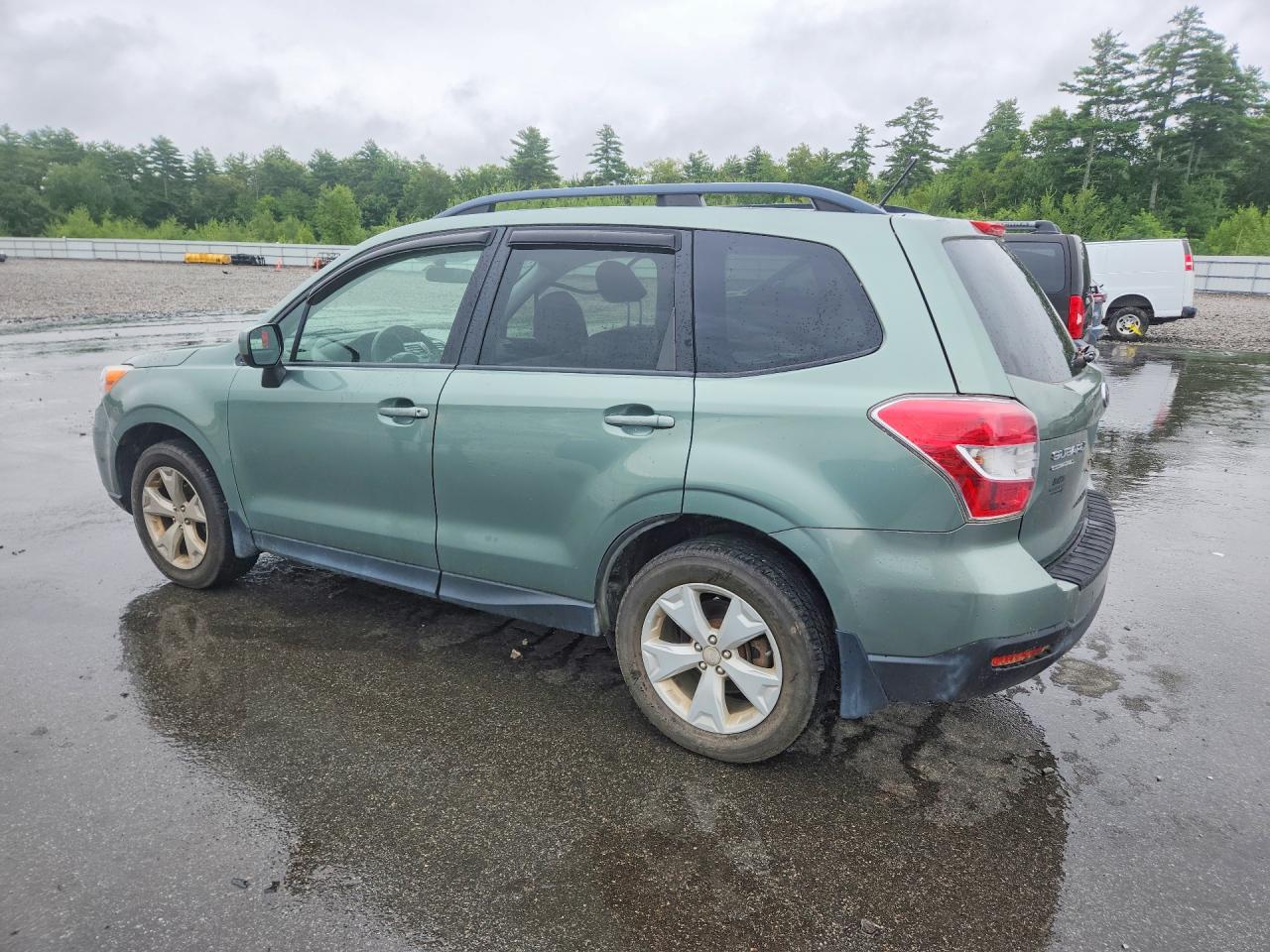 2015 Subaru Forester 2.5i Premium Green vin: JF2SJADC8FH827000
