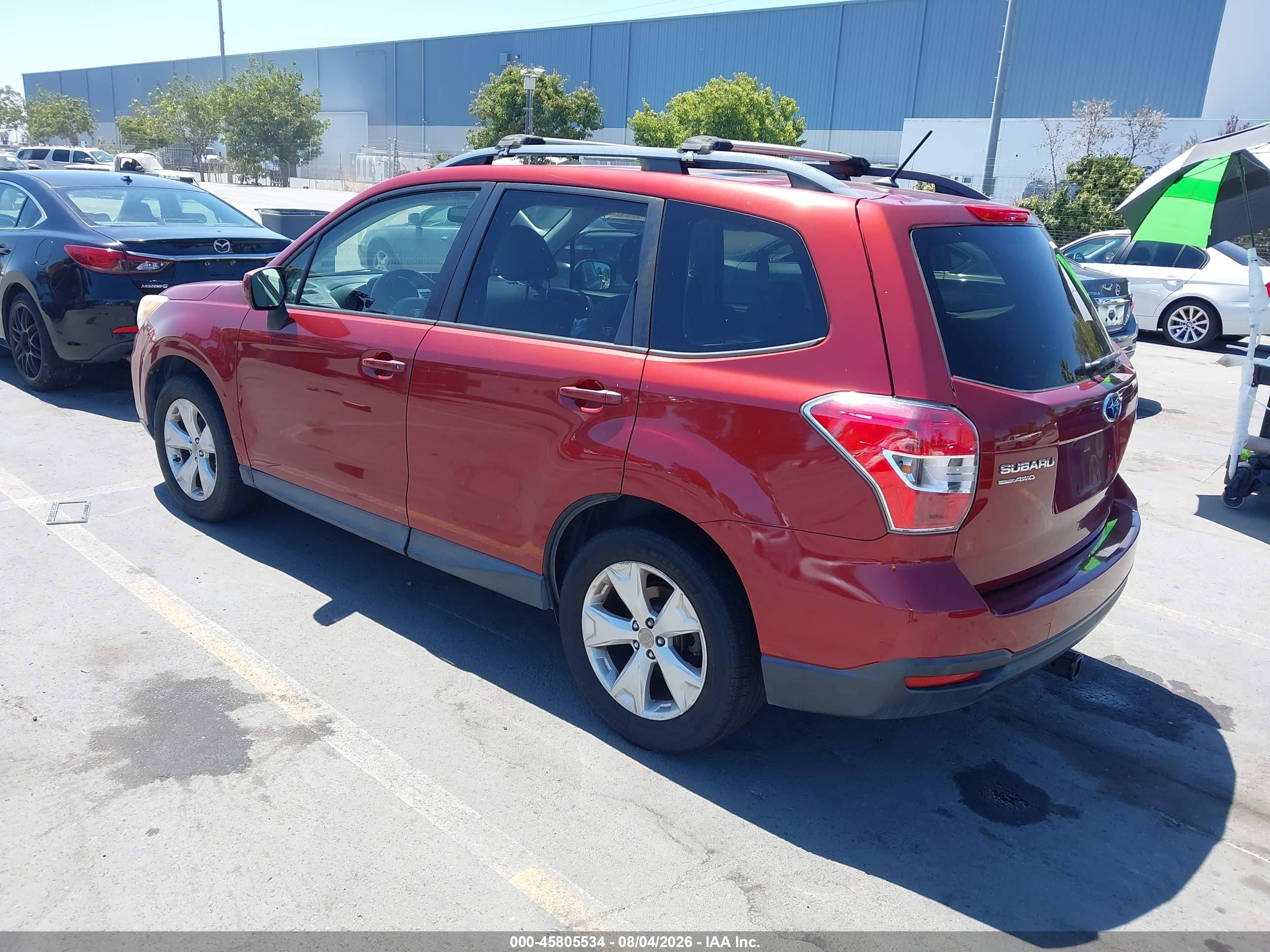 2015 Subaru Forester 2.5i Premium Red vin: JF2SJADC9FG550735
