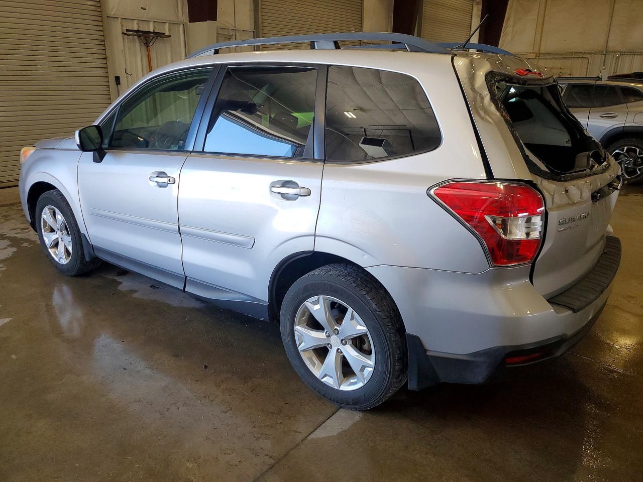 2015 Subaru Forester 2.5i Premium Silver vin: JF2SJADC9FH402658