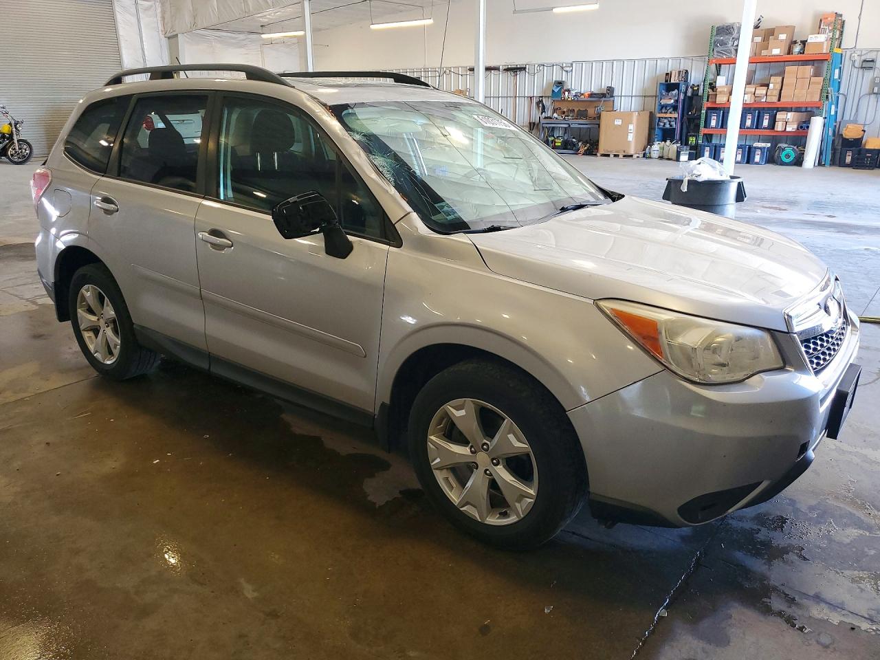 2015 Subaru Forester 2.5i Premium Silver vin: JF2SJADC9FH402658
