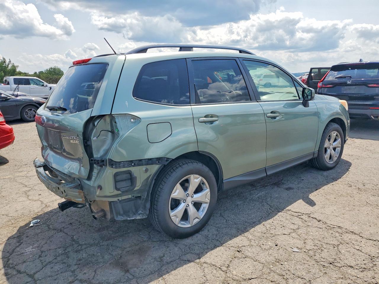 2015 Subaru Forester 2.5i Premium Teal vin: JF2SJADC9FH462178