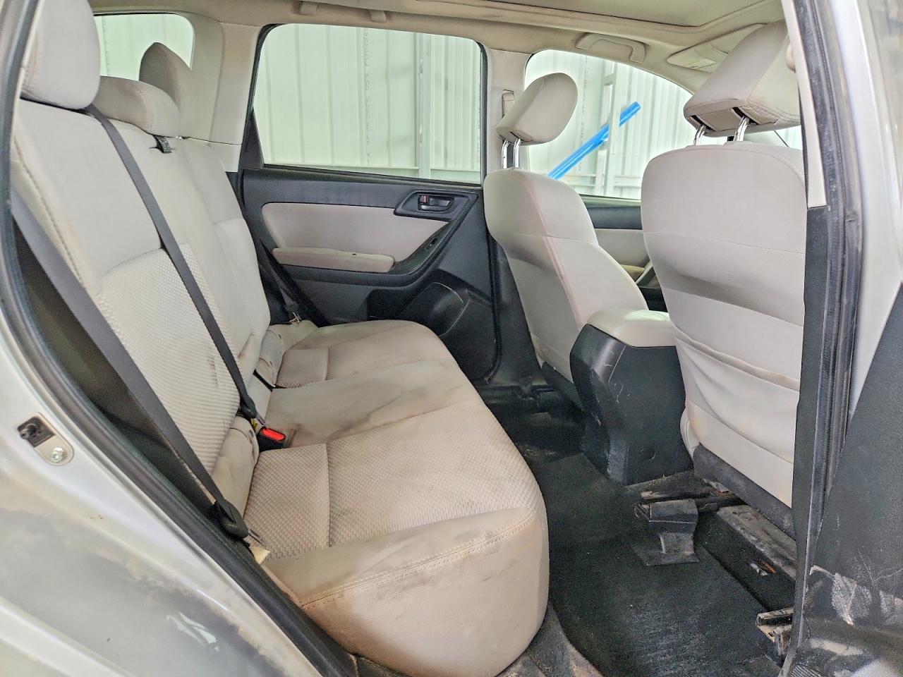 2015 Subaru Forester 2.5i Premium Silver vin: JF2SJADC9FH499084