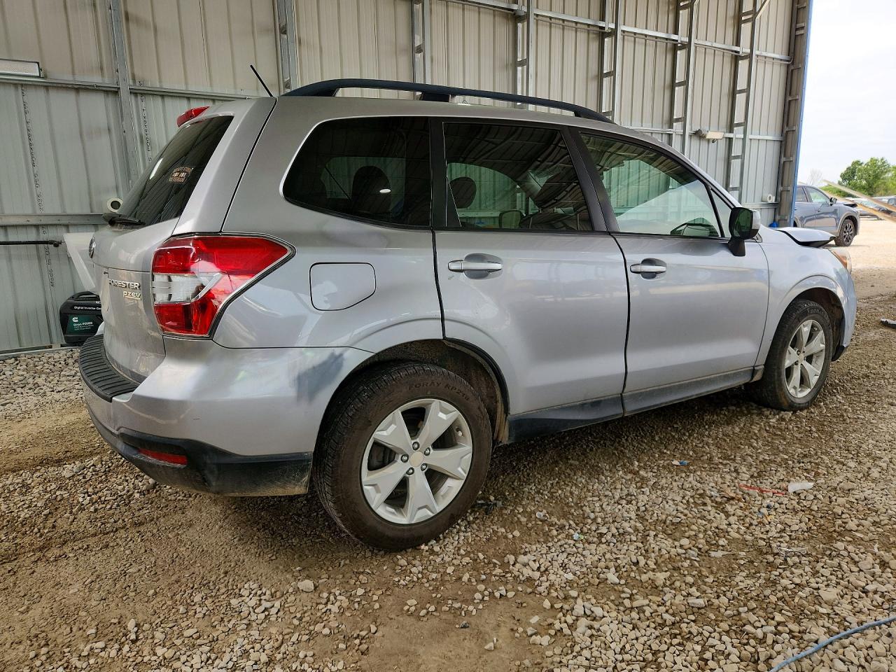 2015 Subaru Forester 2.5i Premium Silver vin: JF2SJADC9FH499084
