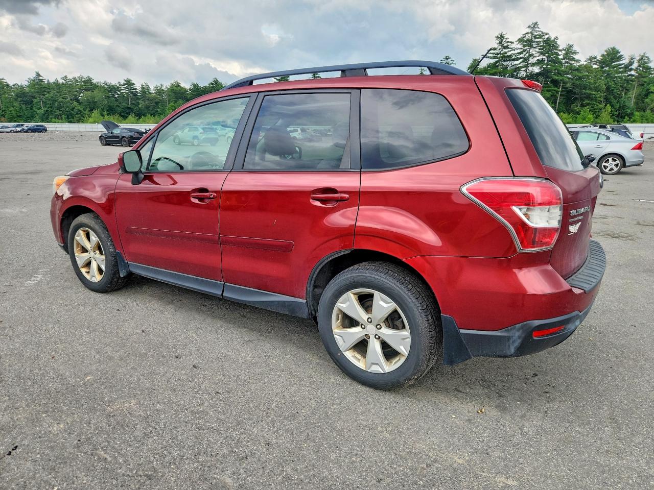 2015 Subaru Forester 2.5i Premium Maroon vin: JF2SJADC9FH516711