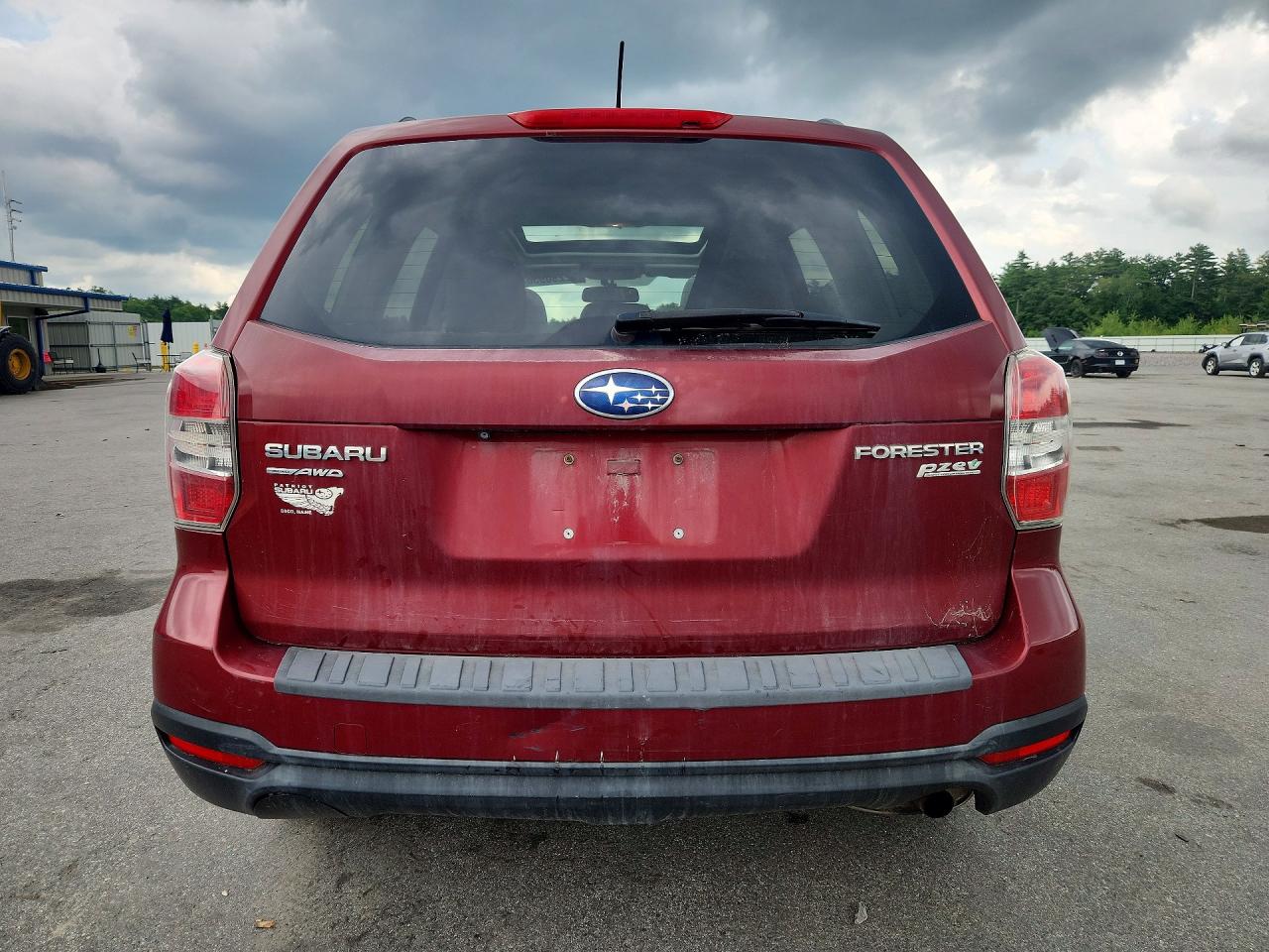 2015 Subaru Forester 2.5i Premium Maroon vin: JF2SJADC9FH516711