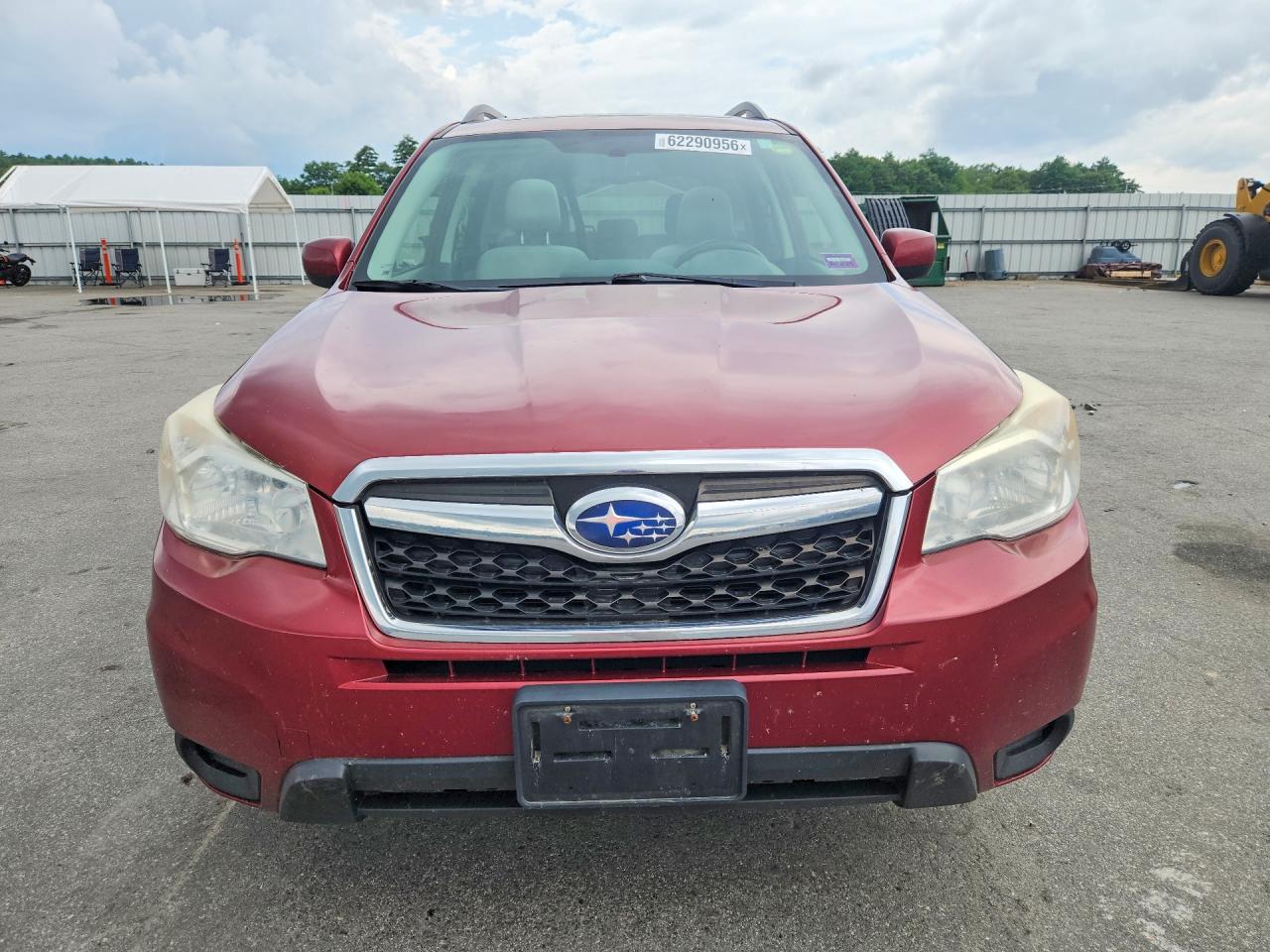 2015 Subaru Forester 2.5i Premium Maroon vin: JF2SJADC9FH516711