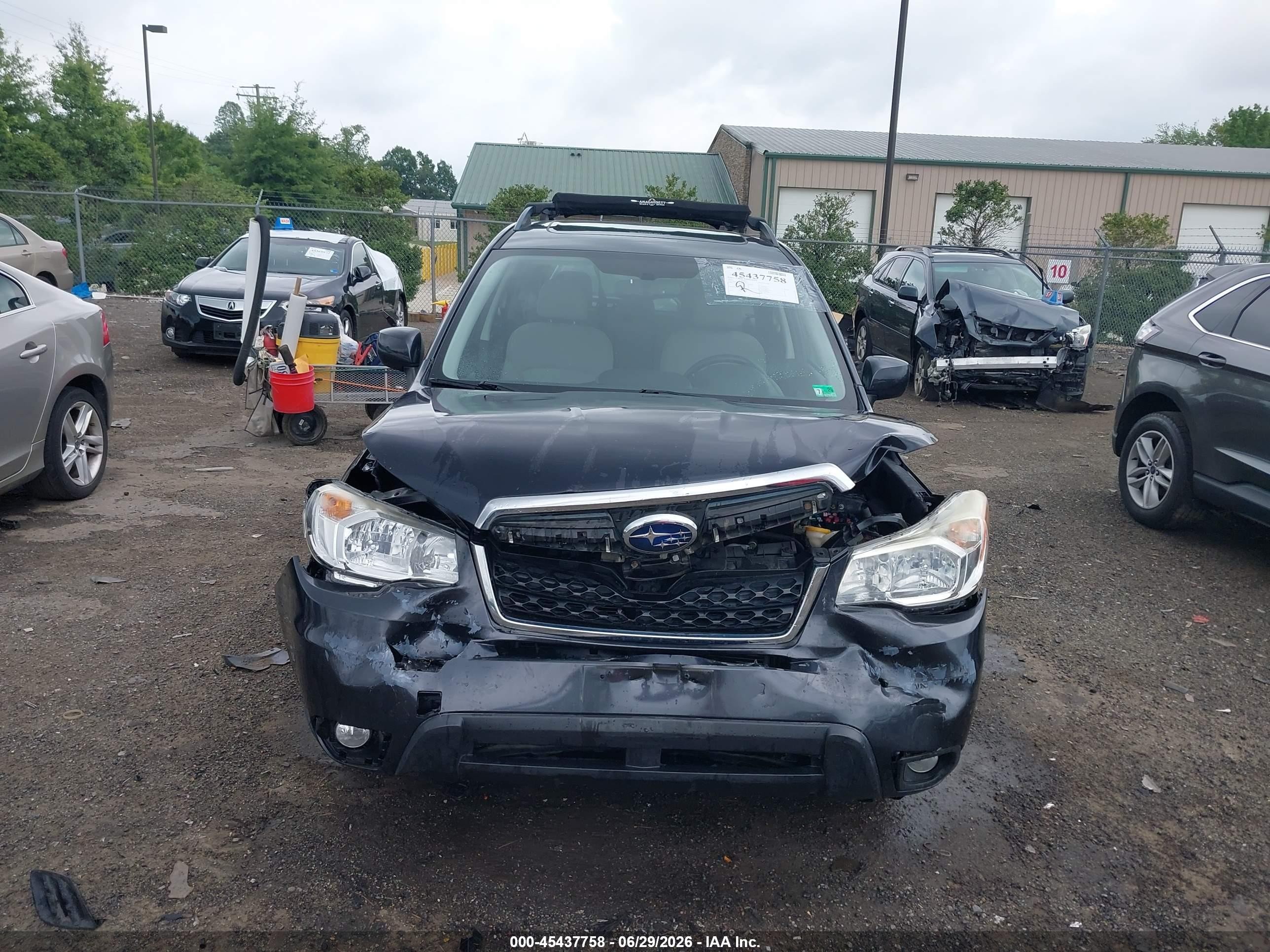 2015 Subaru Forester 2.5i Premium Gray vin: JF2SJADC9FH554178