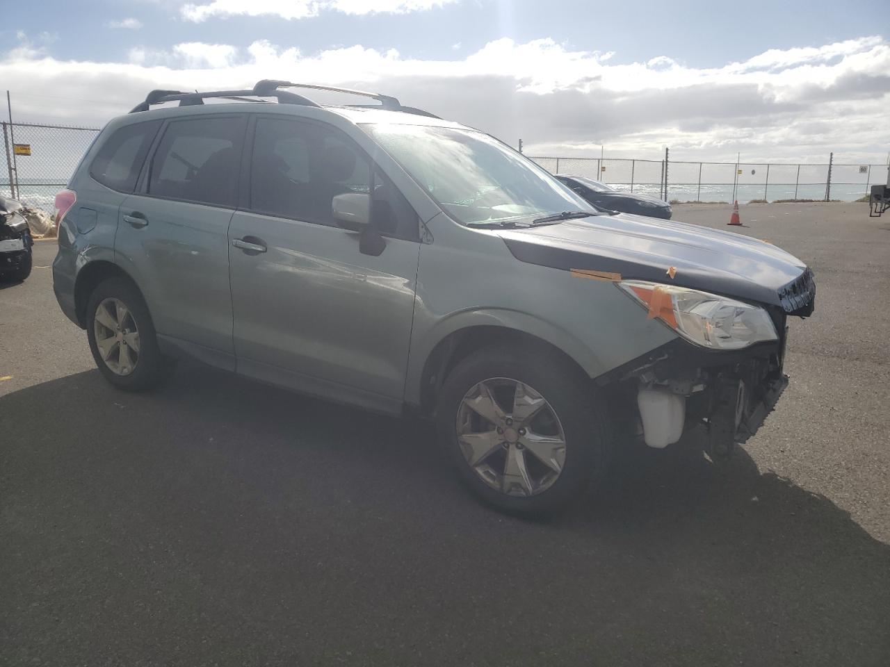 2015 Subaru Forester 2.5i Premium Green vin: JF2SJADC9FH563978