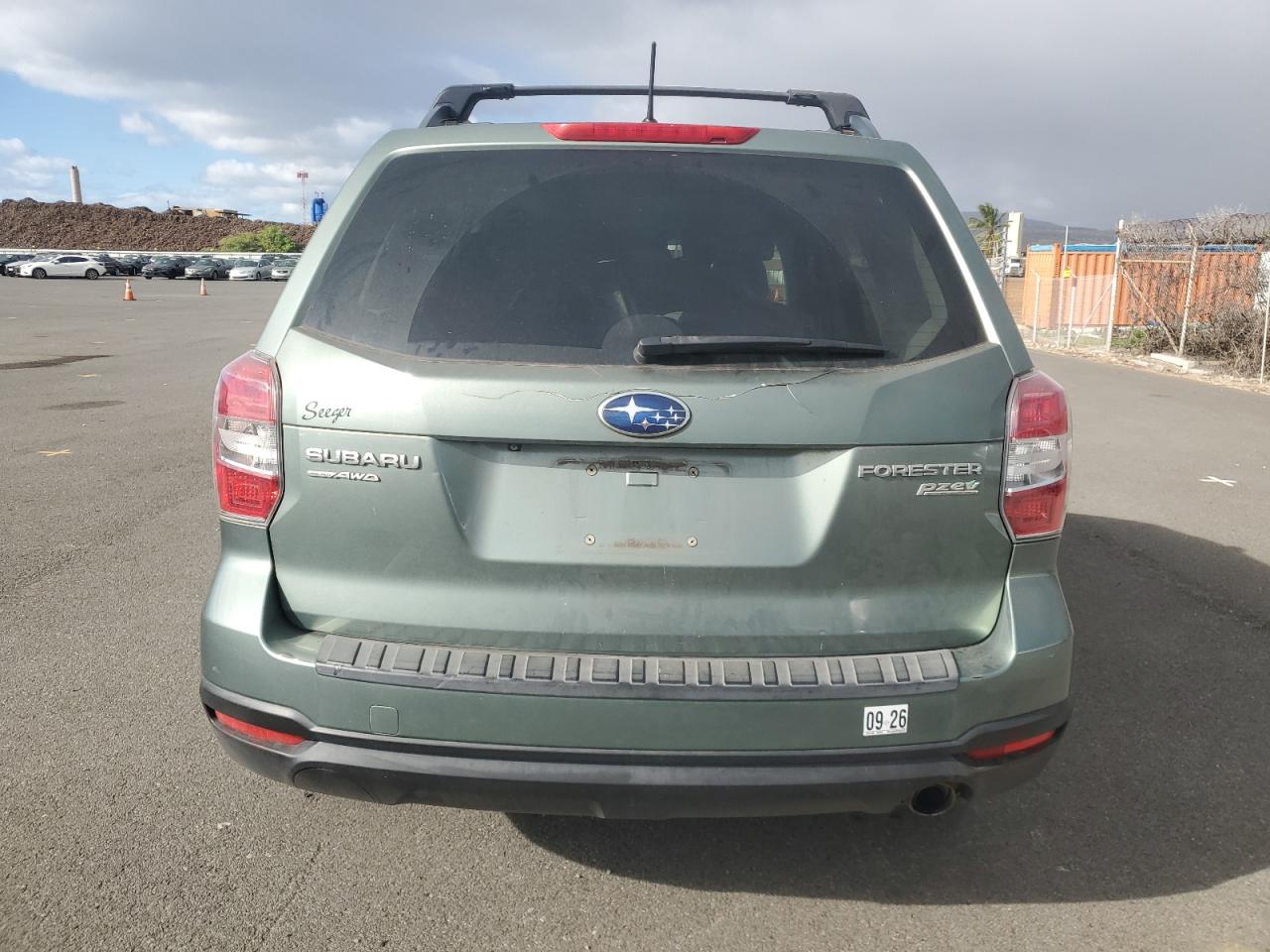 2015 Subaru Forester 2.5i Premium Green vin: JF2SJADC9FH563978