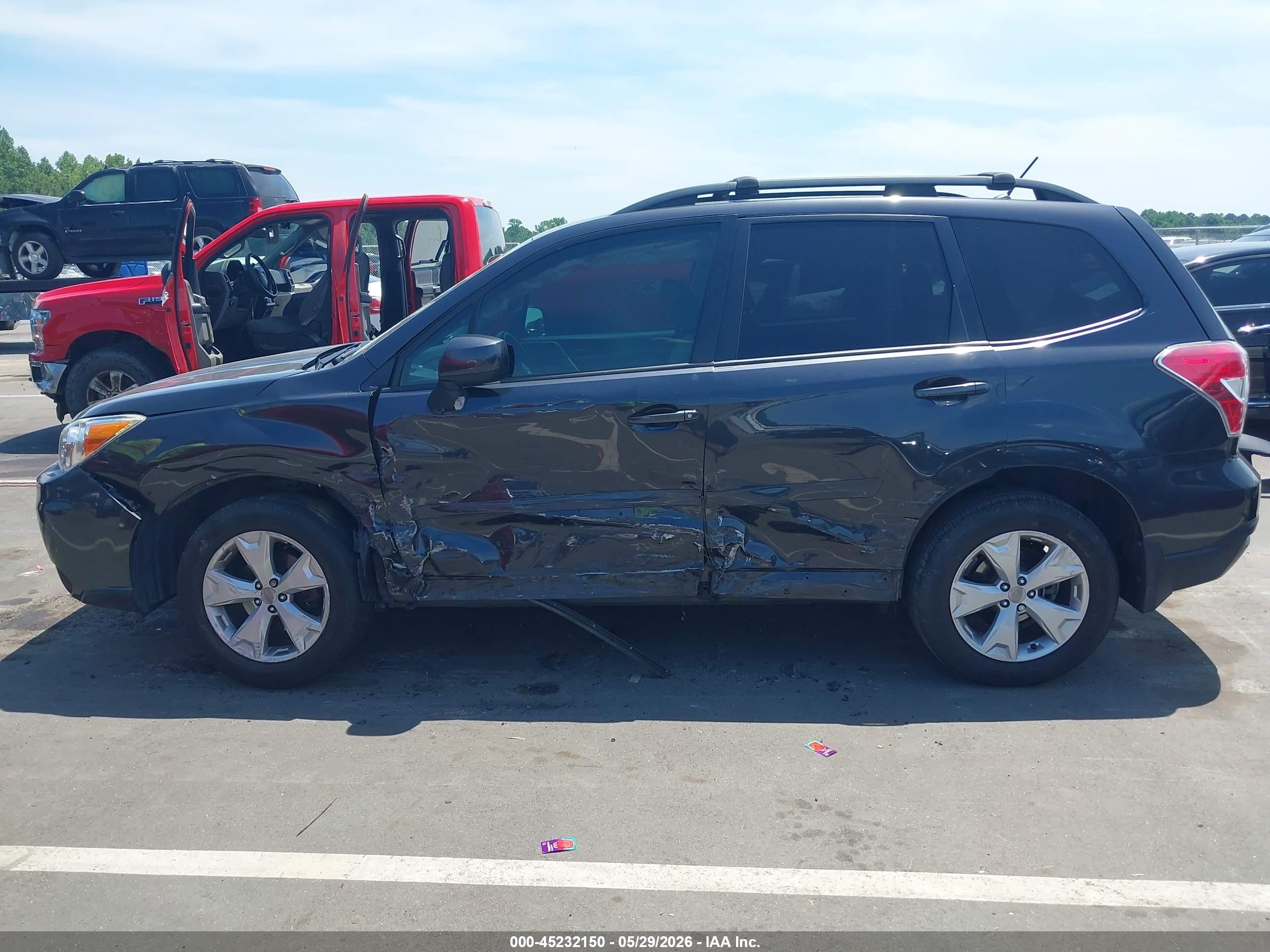 2015 Subaru Forester 2.5i Premium Gray vin: JF2SJADC9FH572079